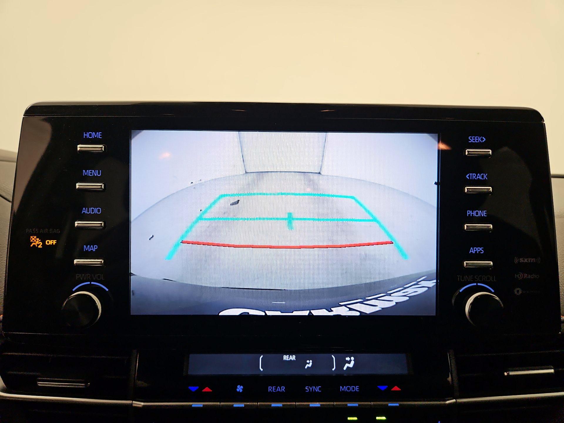 Thumbnail: 2022 Toyota Sienna - 15
