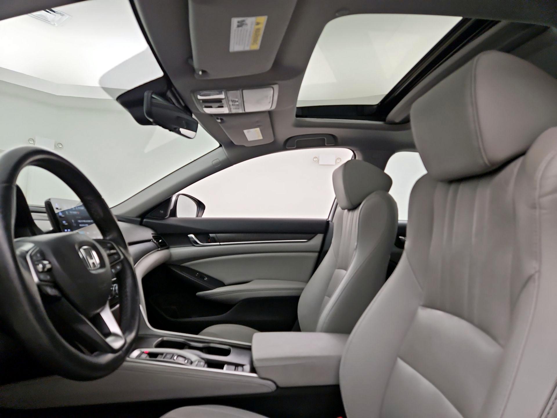 Thumbnail: 2019 Honda Accord - 17