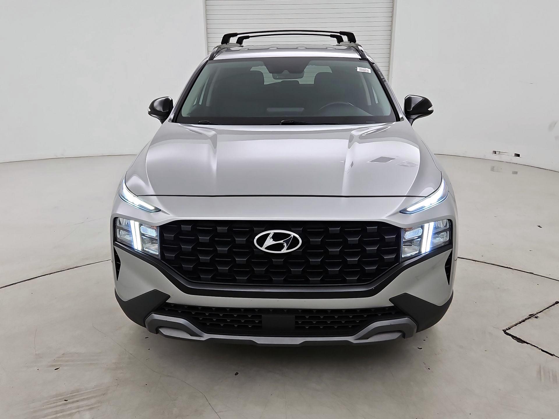 Thumbnail: 2022 Hyundai Santa Fe - 2