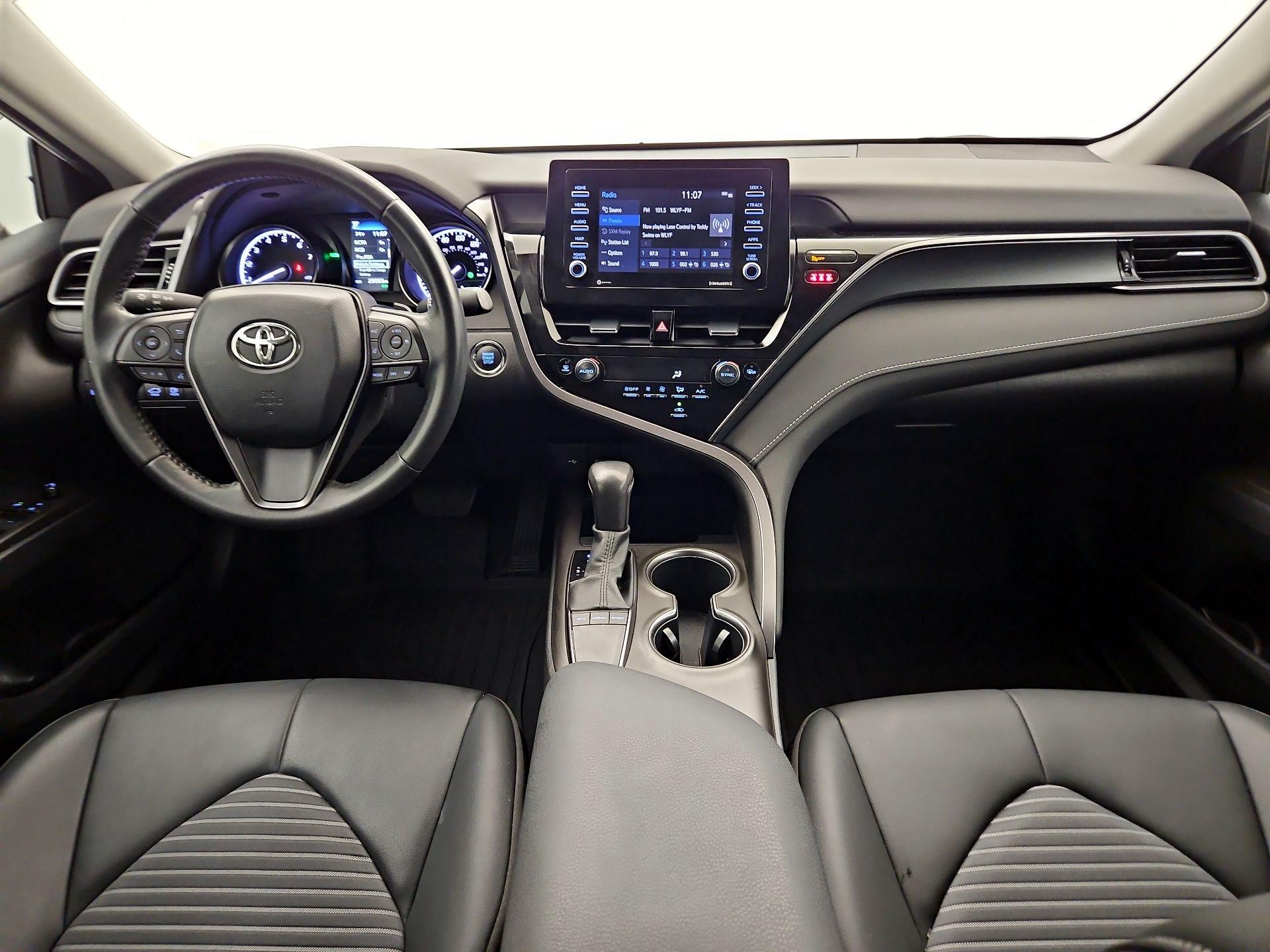 Thumbnail: 2023 Toyota Camry - 9