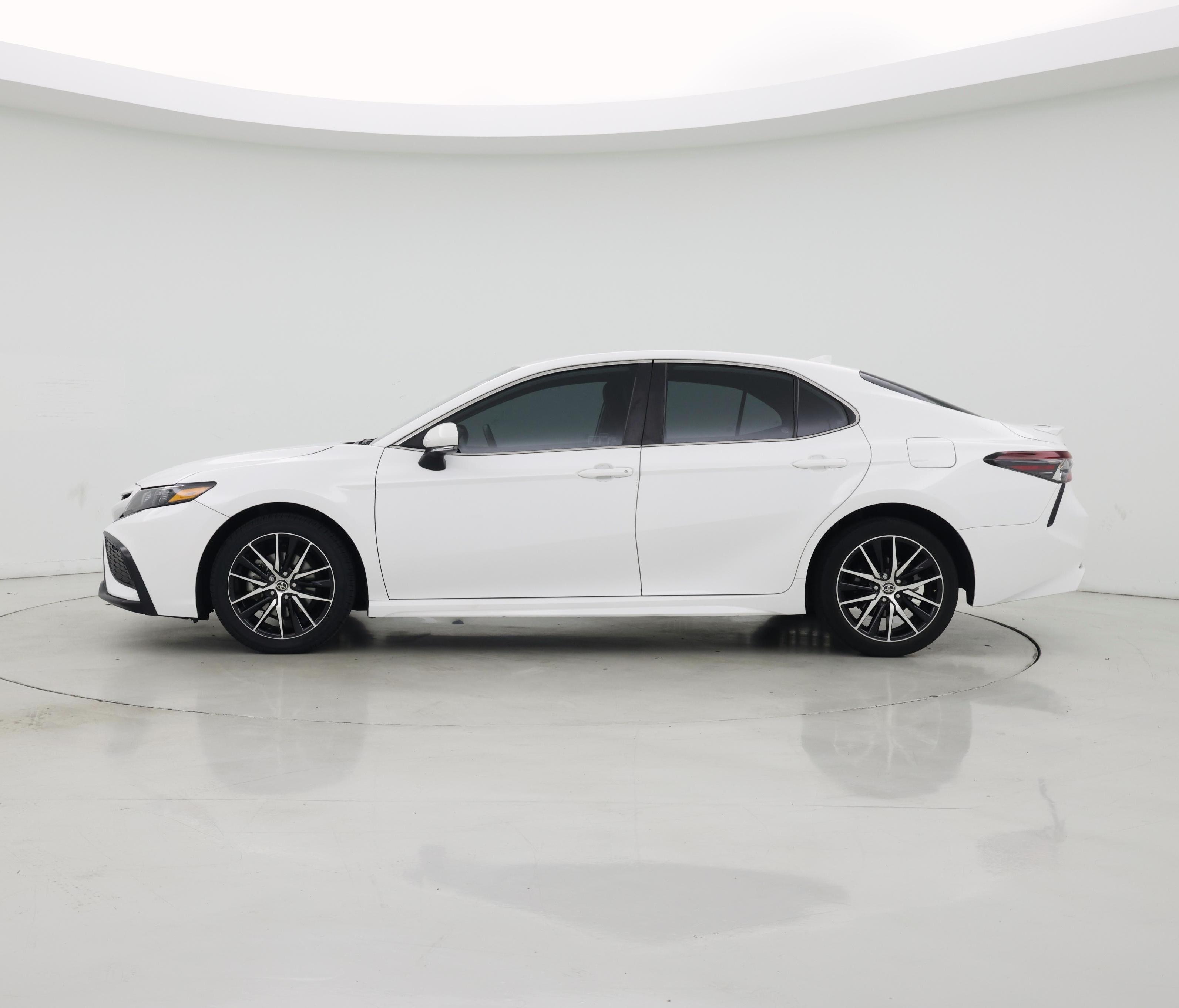 Thumbnail: 2023 Toyota Camry - 3