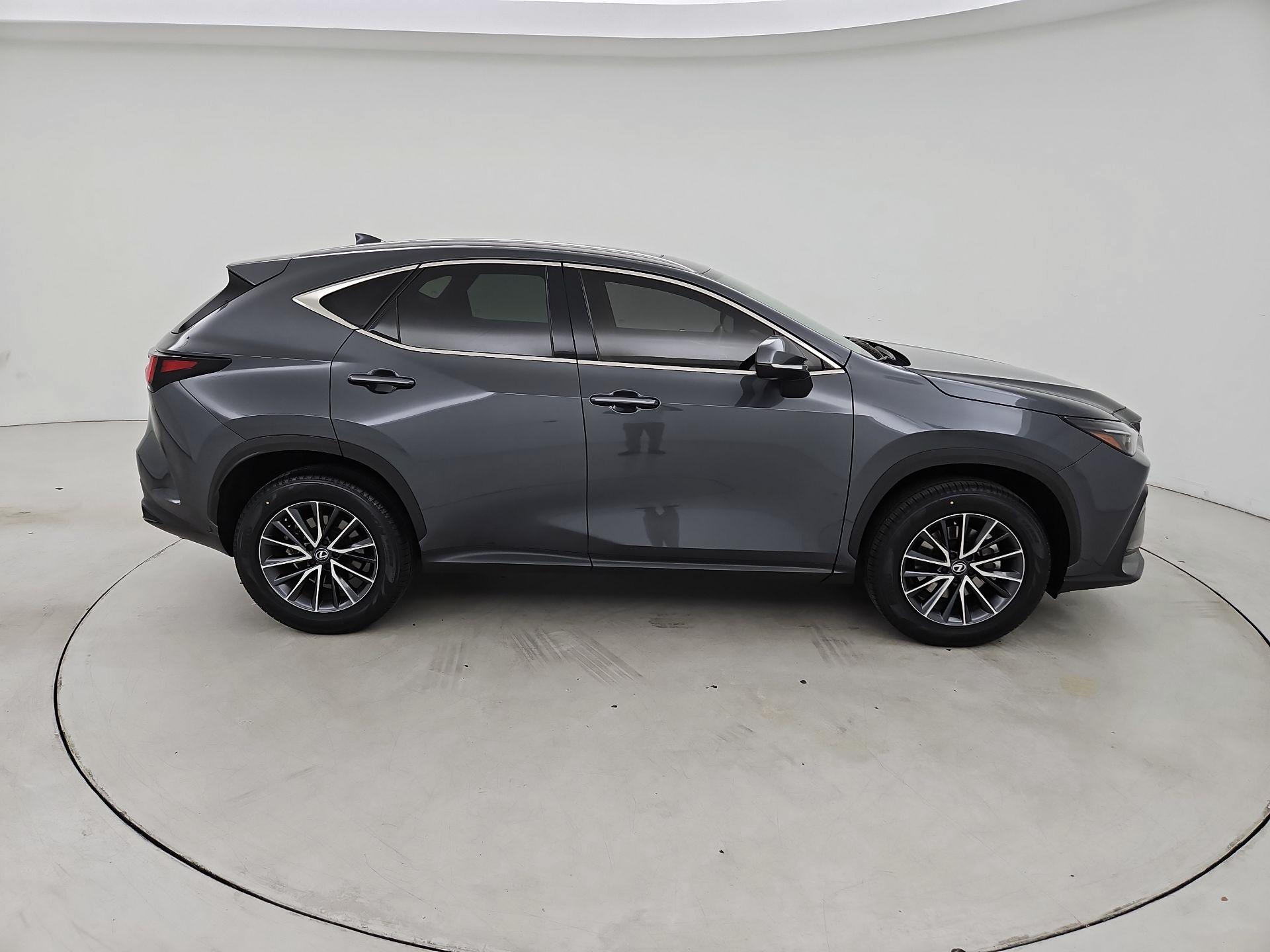 Thumbnail: 2024 Lexus NX - 4