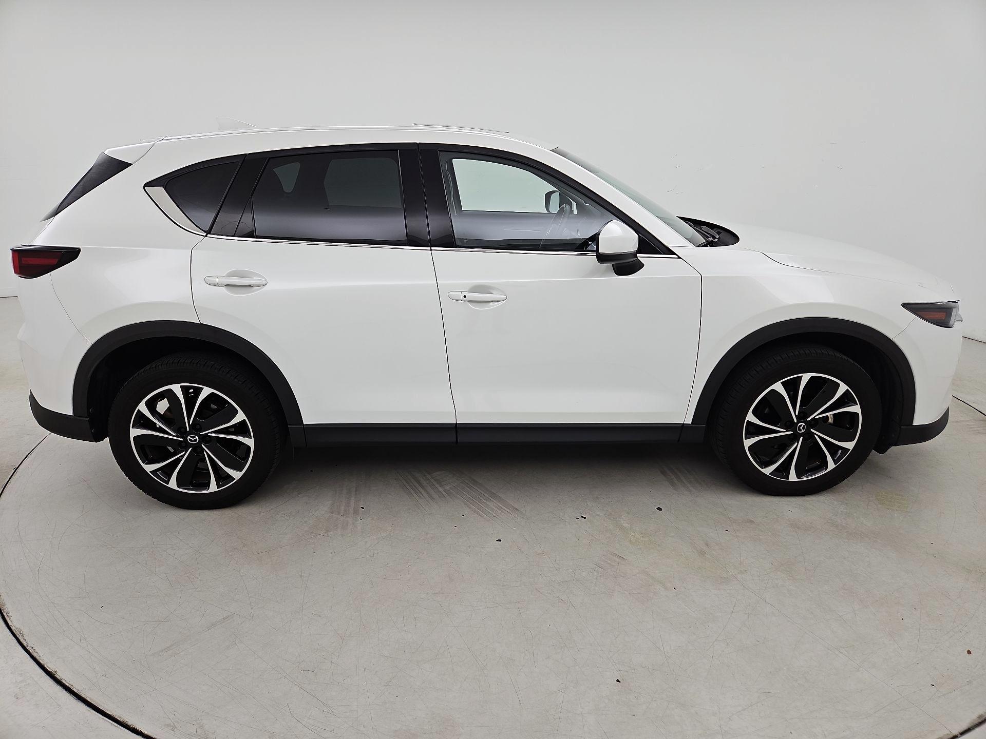 Thumbnail: 2023 Mazda CX-5 - 4
