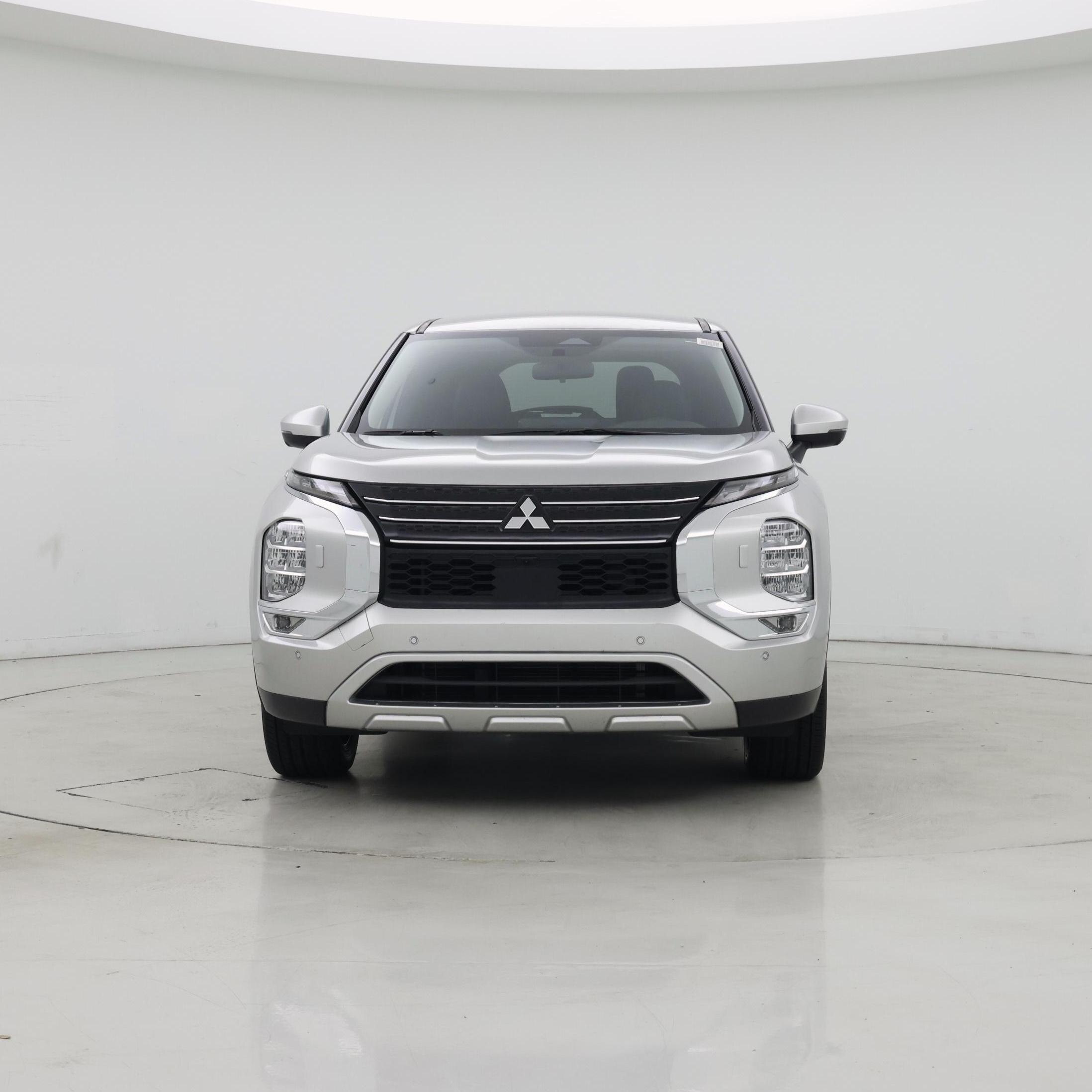 Thumbnail: 2022 Mitsubishi Outlander - 5