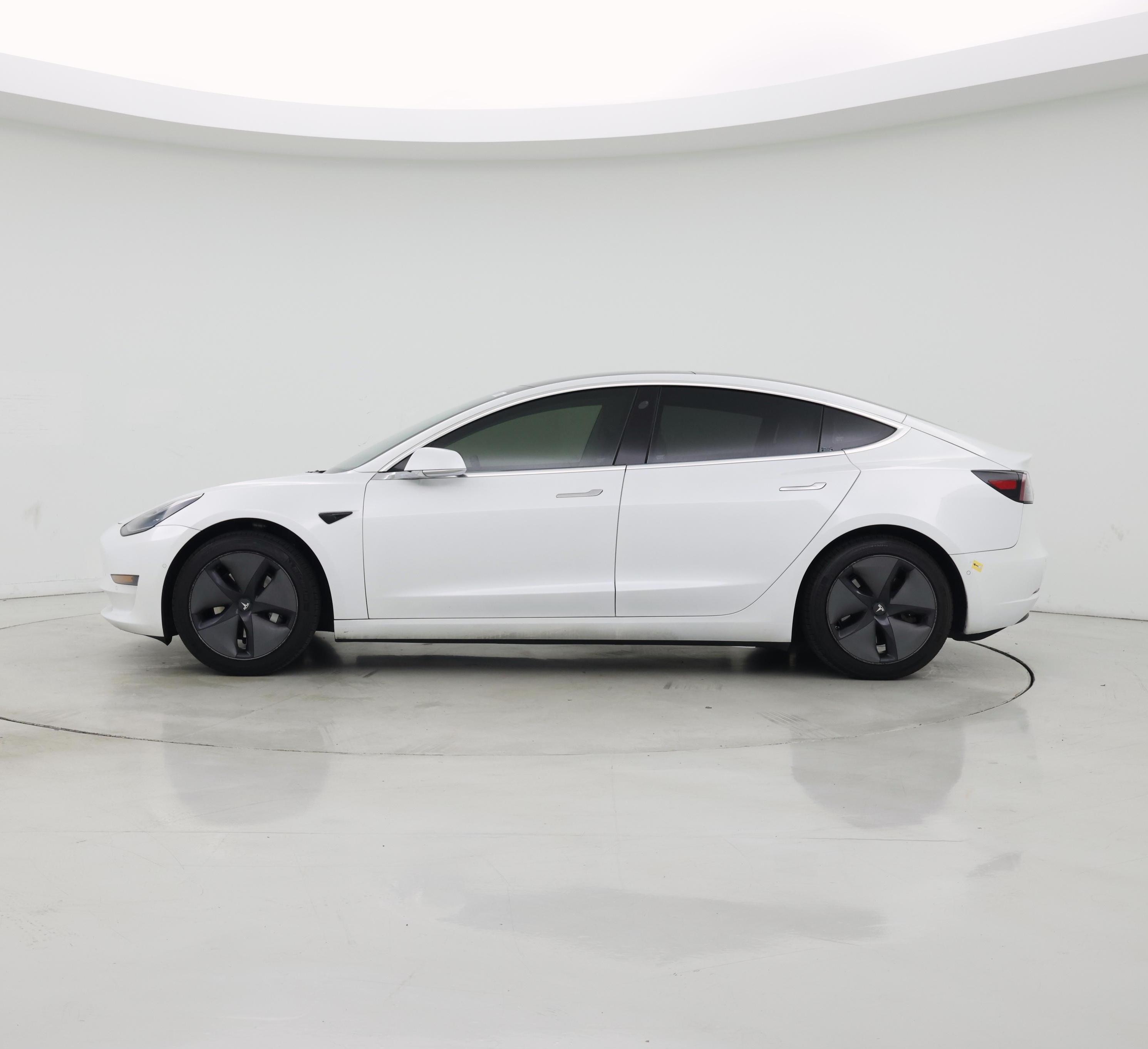 Thumbnail: 2020 Tesla Model 3 - 3
