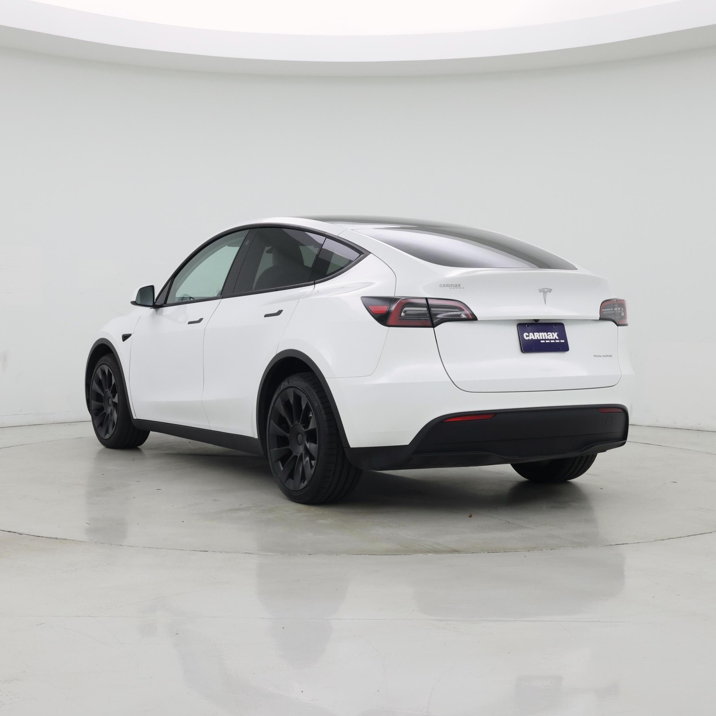 Thumbnail: 2023 Tesla Model Y - 2