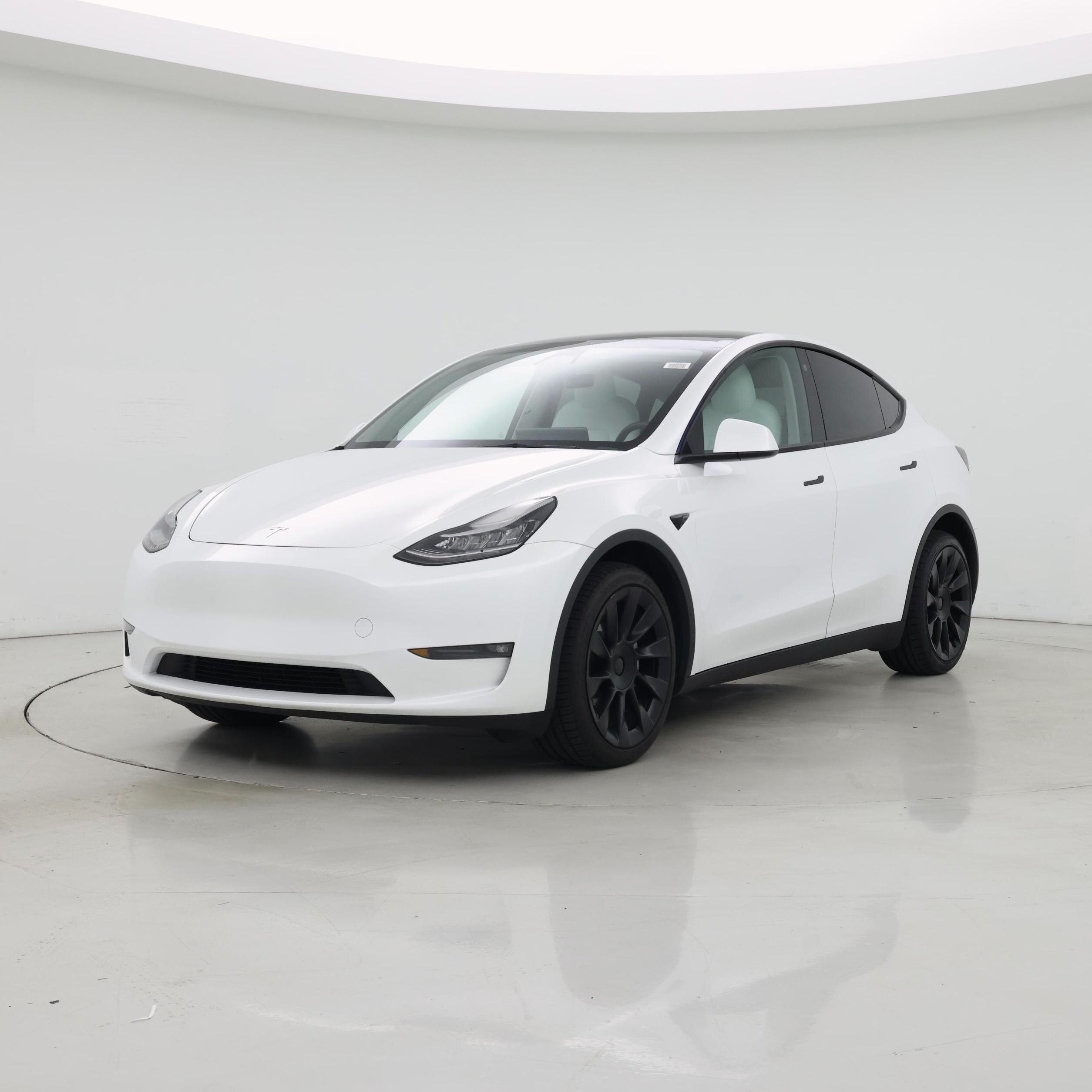 Thumbnail: 2023 Tesla Model Y - 4