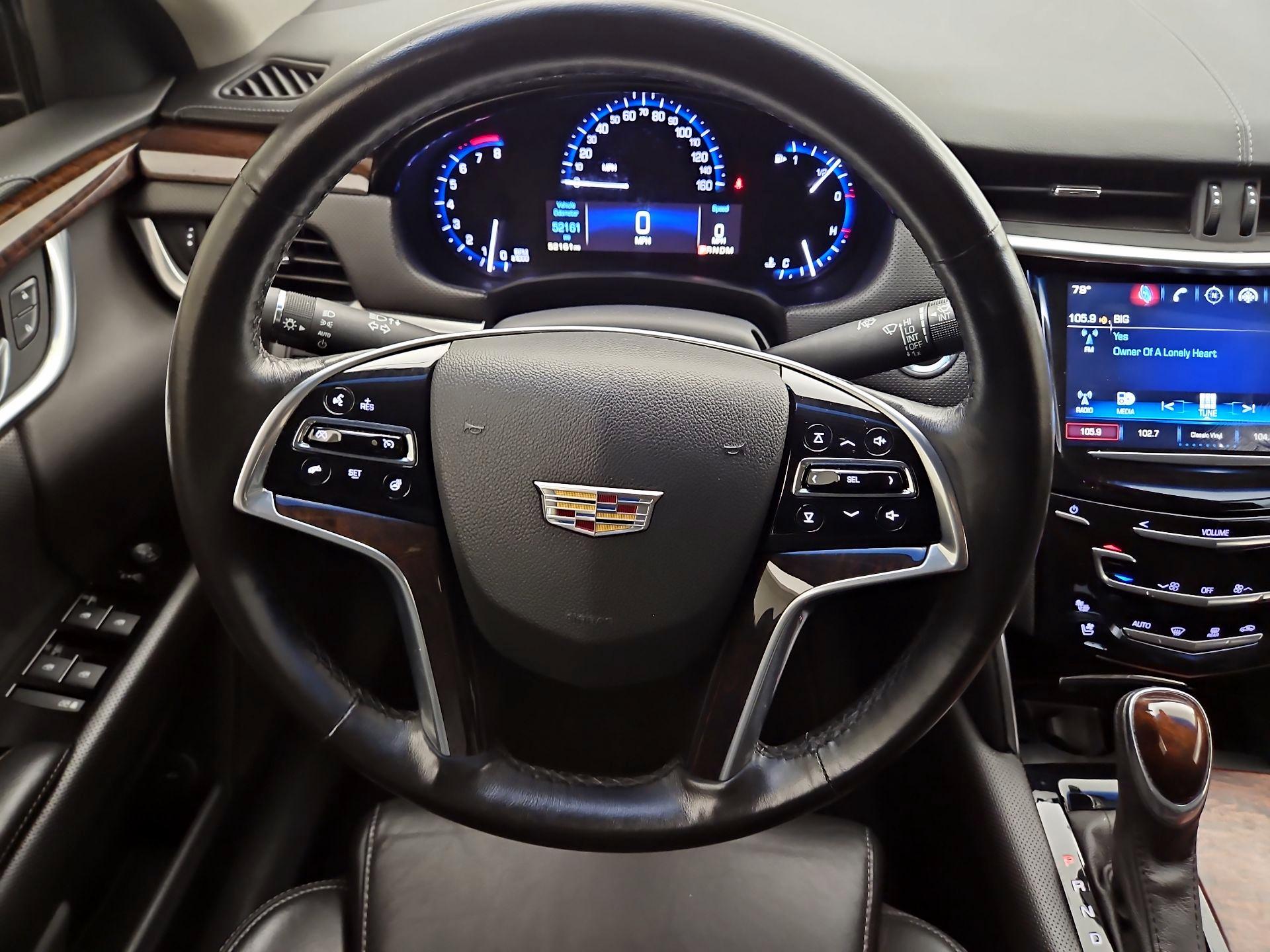 Thumbnail: 2016 Cadillac XTS - 10