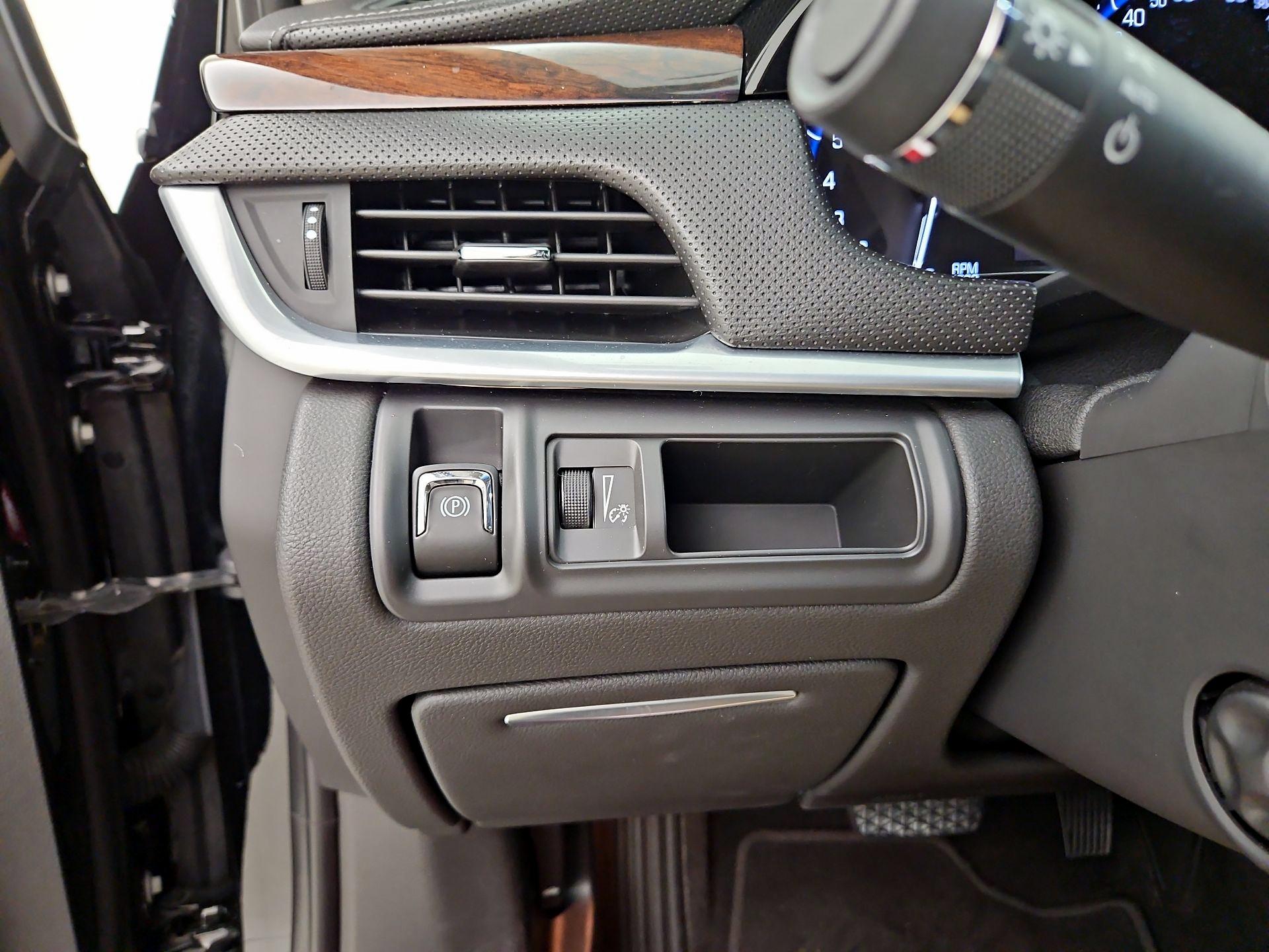 Thumbnail: 2016 Cadillac XTS - 13