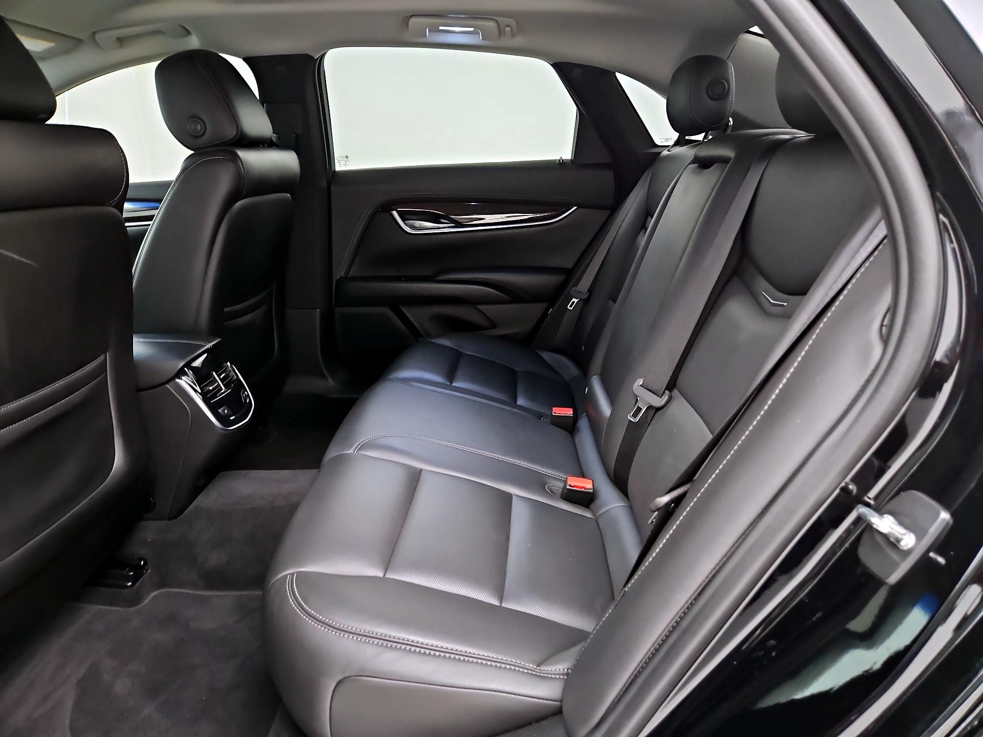 Thumbnail: 2016 Cadillac XTS - 19