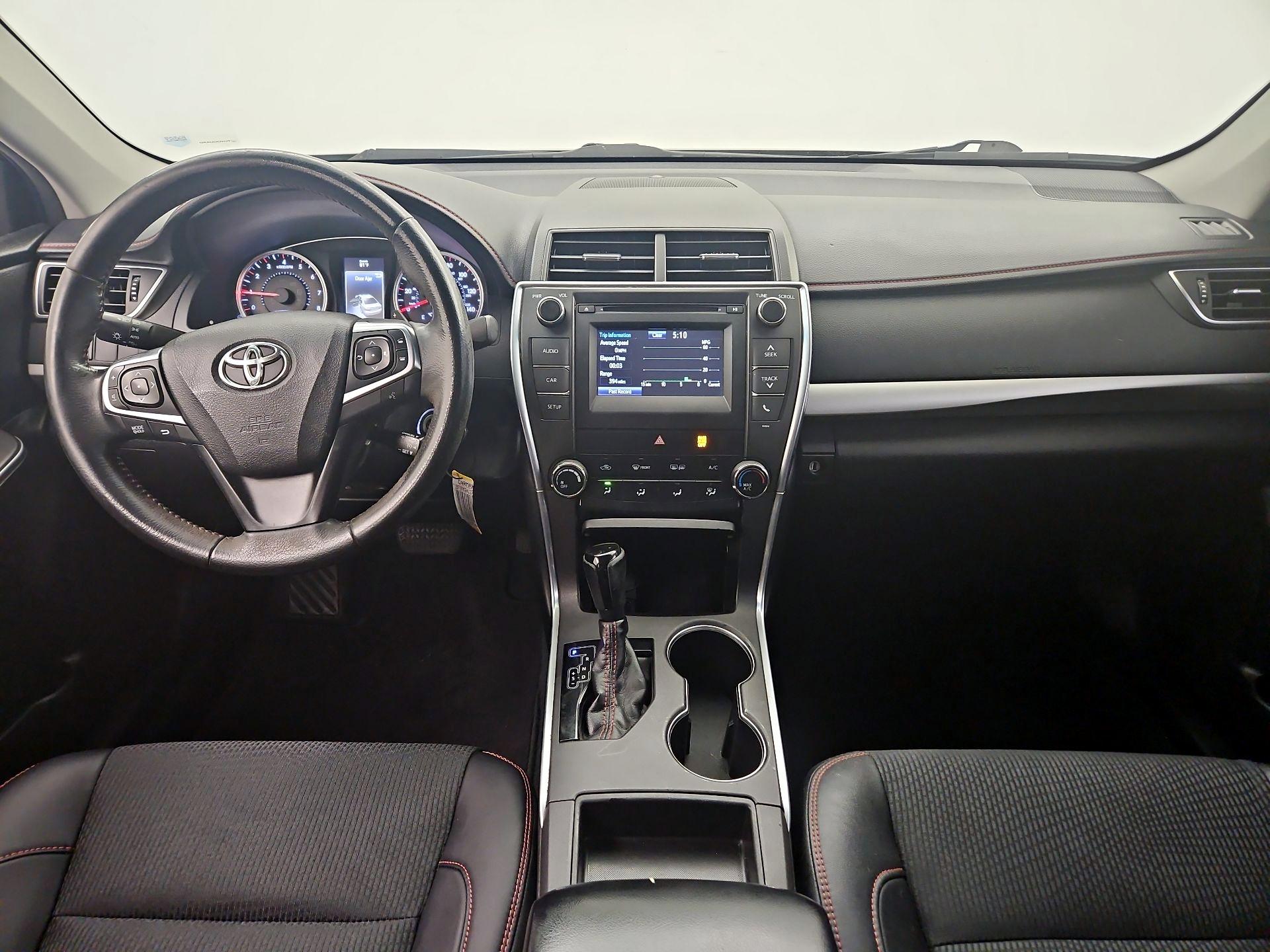 Thumbnail: 2017 Toyota Camry - 9