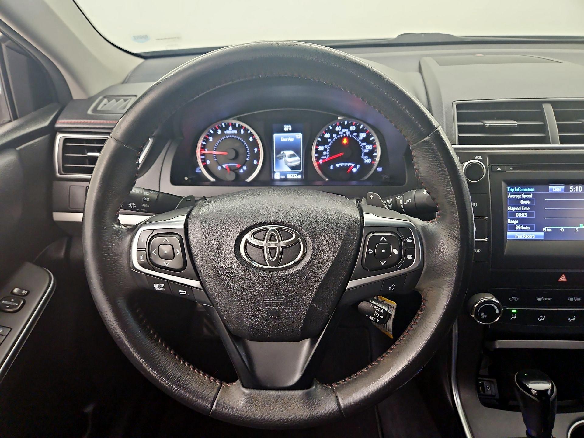 Thumbnail: 2017 Toyota Camry - 10