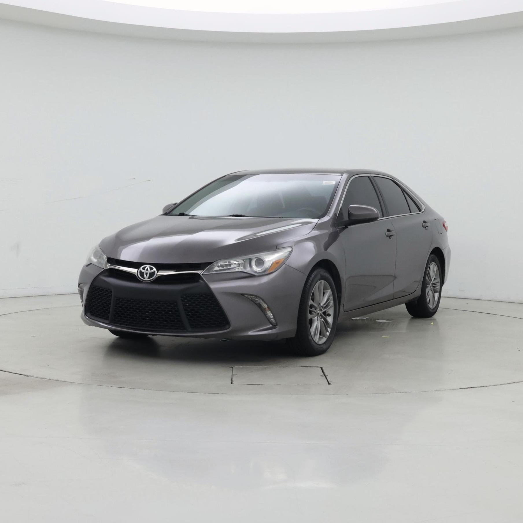 Thumbnail: 2017 Toyota Camry - 4