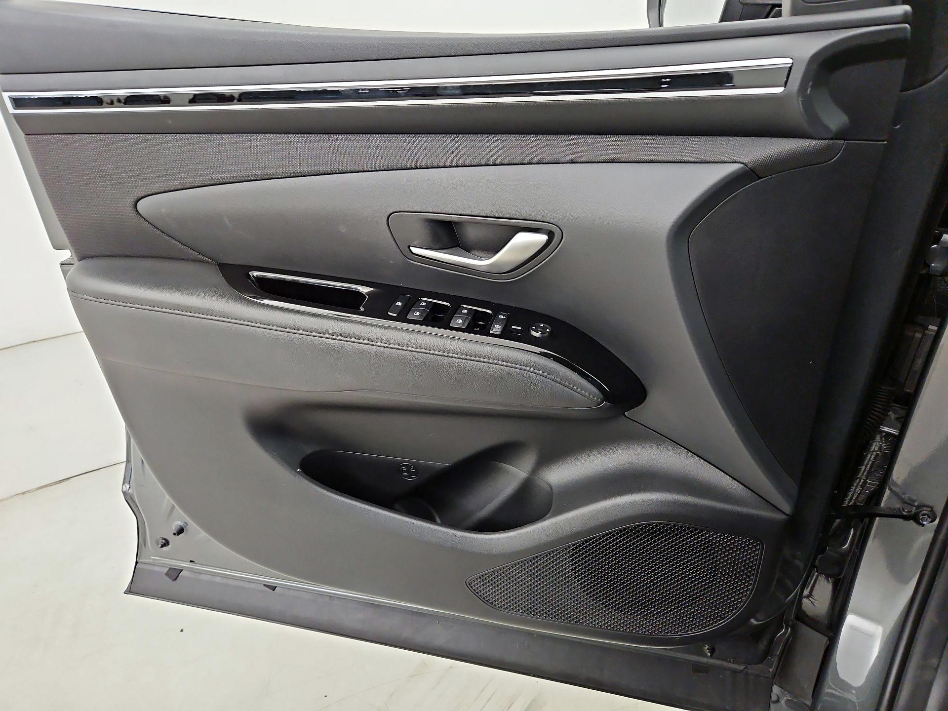 Thumbnail: 2022 Hyundai Tucson - 12