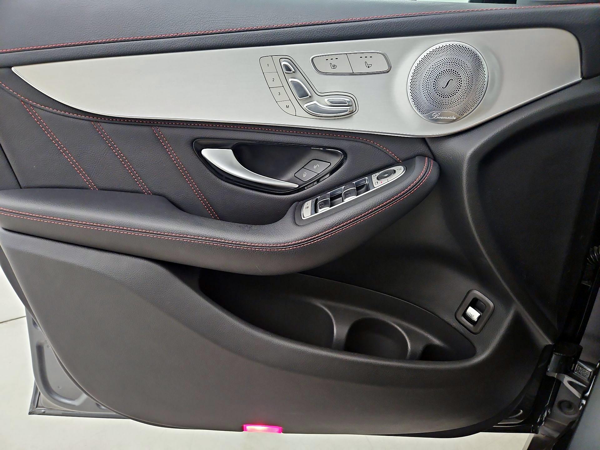 Thumbnail: 2019 Mercedes-Benz GLC - 10