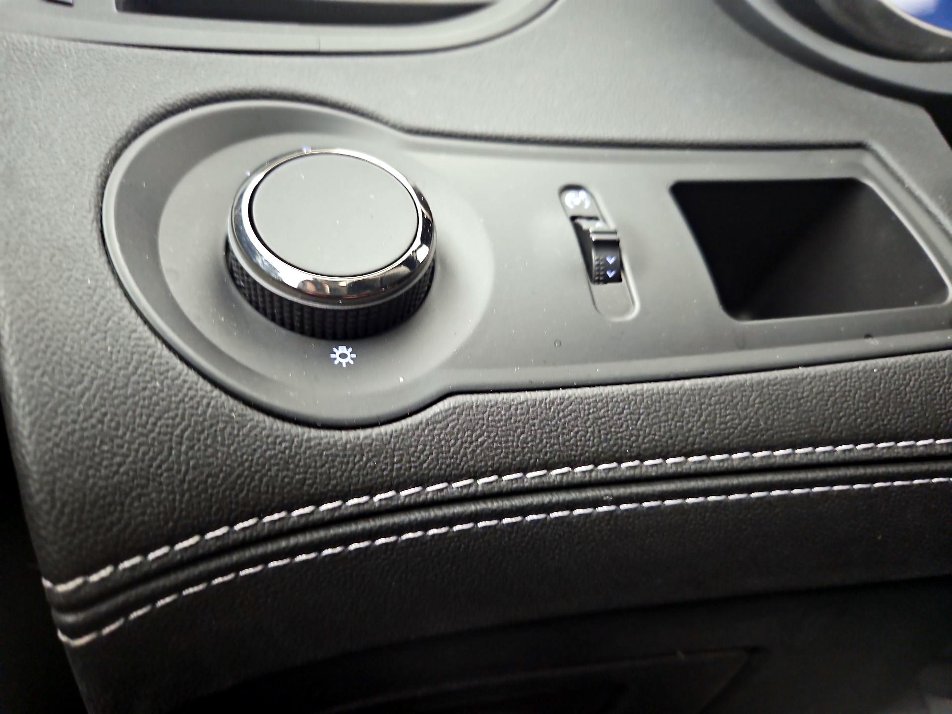 Thumbnail: 2014 Buick LaCrosse - 13