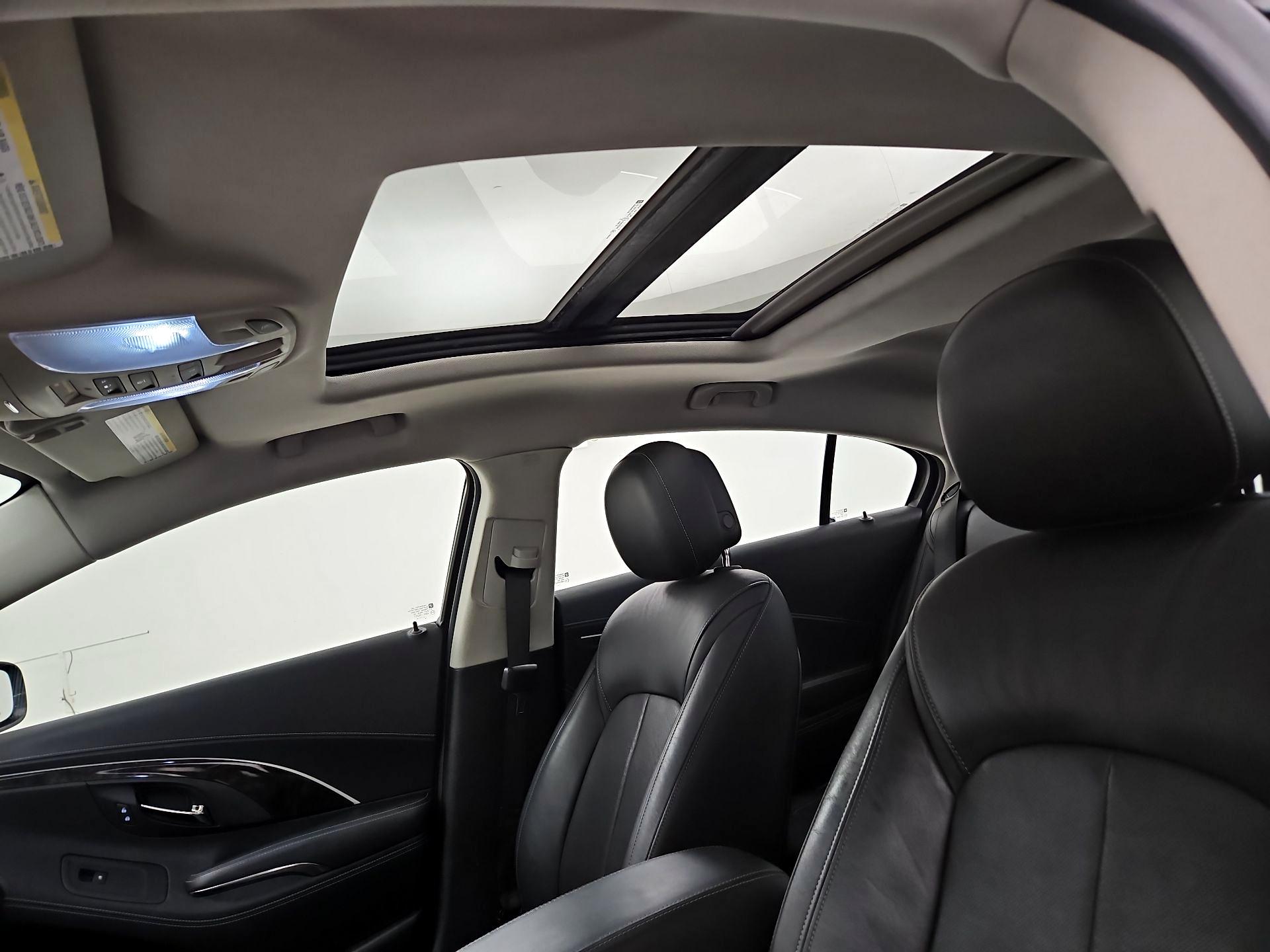 Thumbnail: 2014 Buick LaCrosse - 20