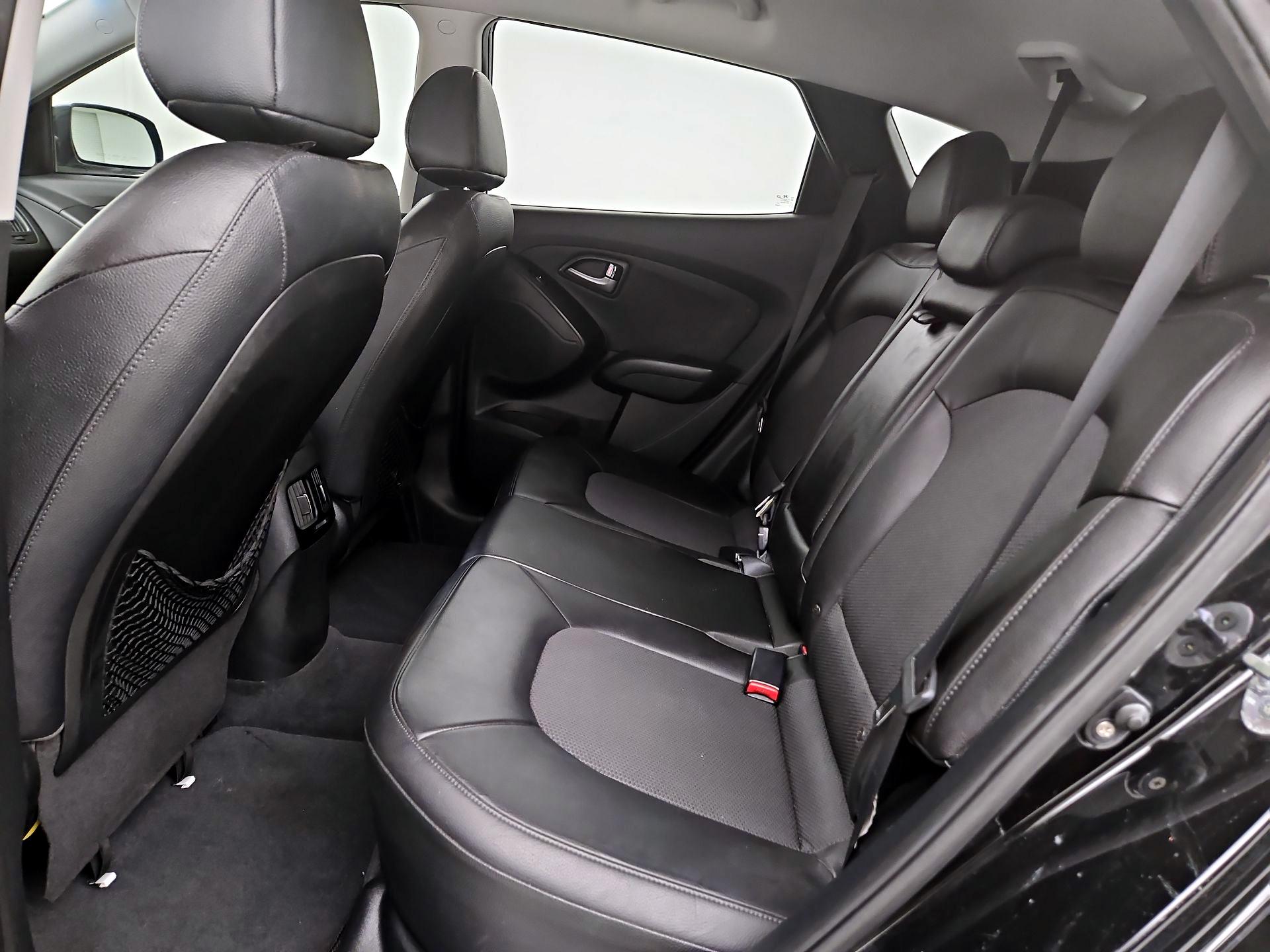 Thumbnail: 2014 Hyundai Tucson - 19