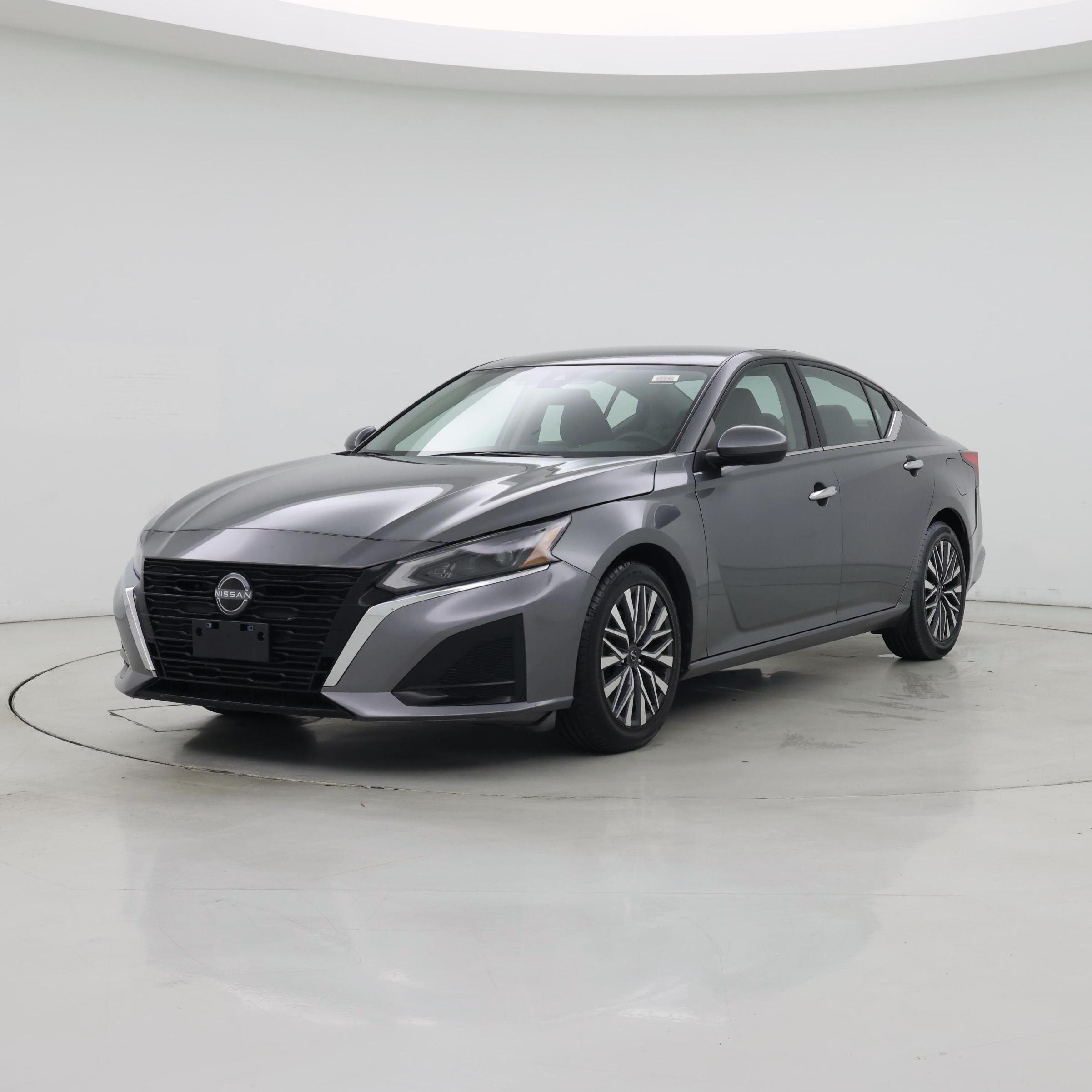 Thumbnail: 2023 Nissan Altima - 4
