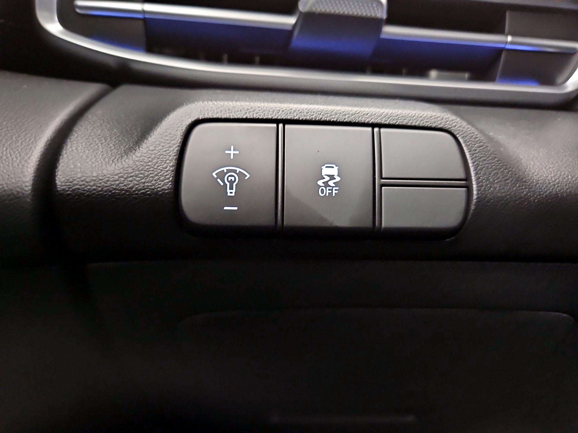 Thumbnail: 2024 Hyundai Elantra - 13