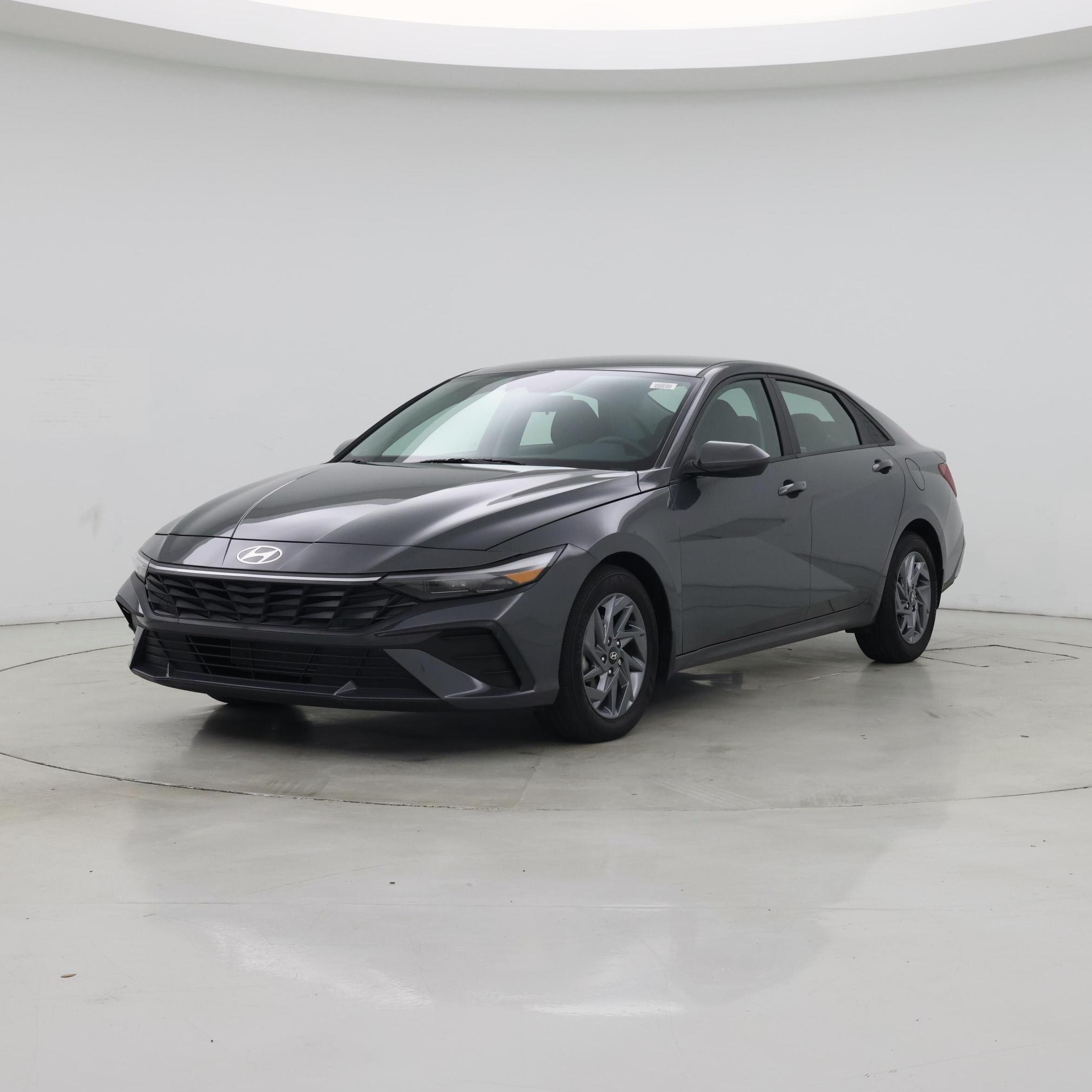 Thumbnail: 2024 Hyundai Elantra - 4