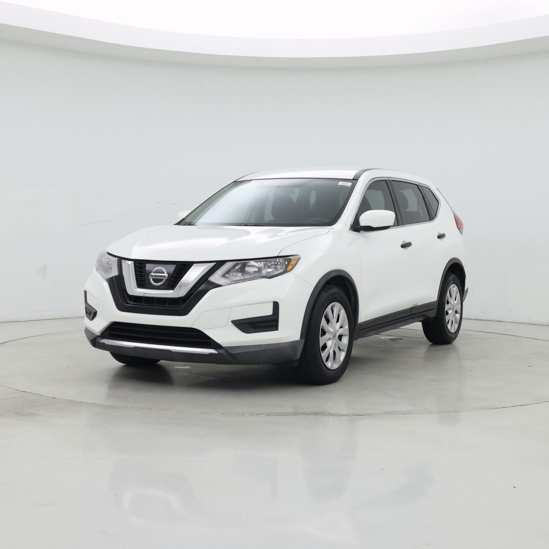 Thumbnail: 2017 Nissan Rogue - 4