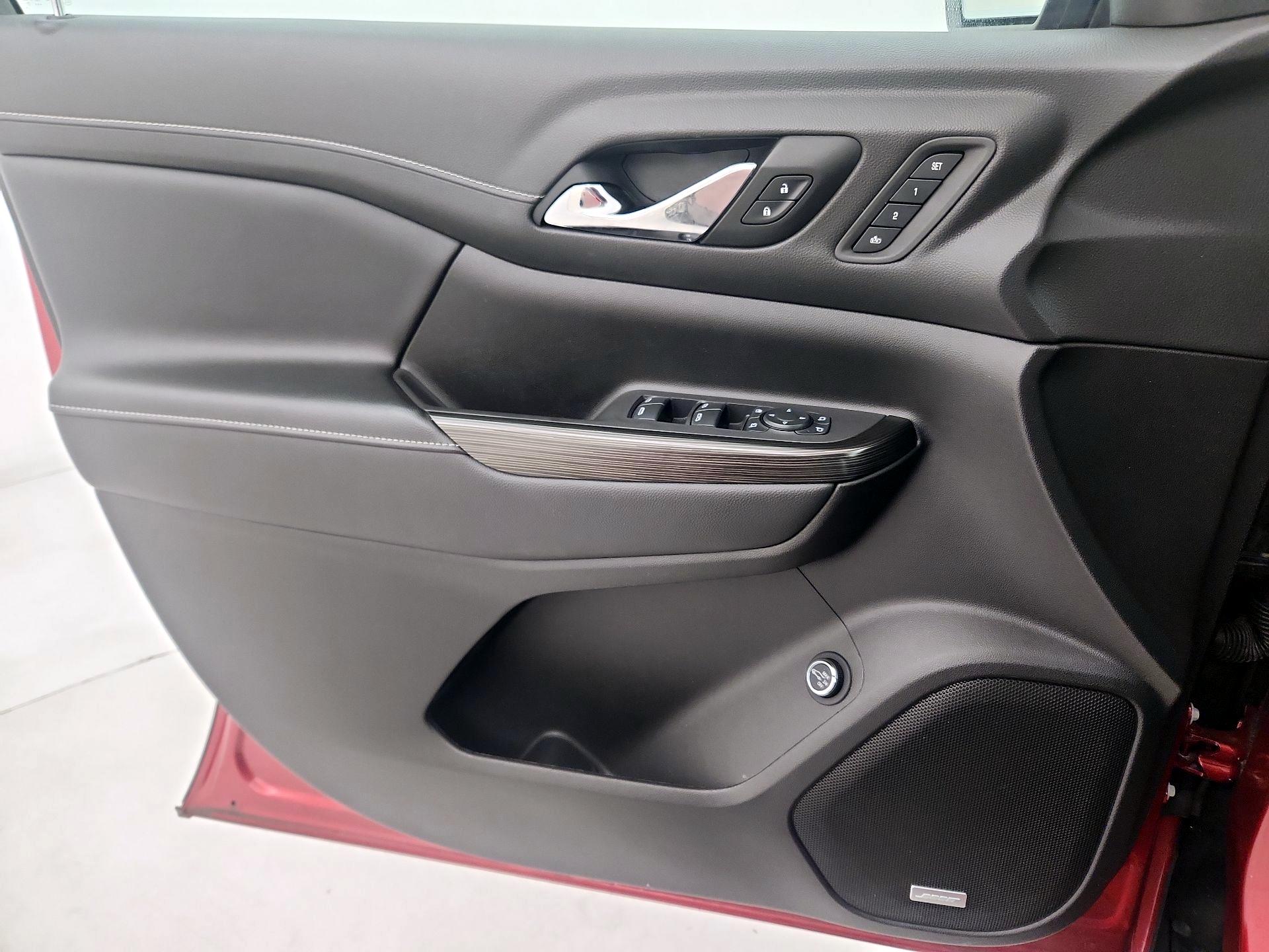 Thumbnail: 2021 GMC Acadia - 12