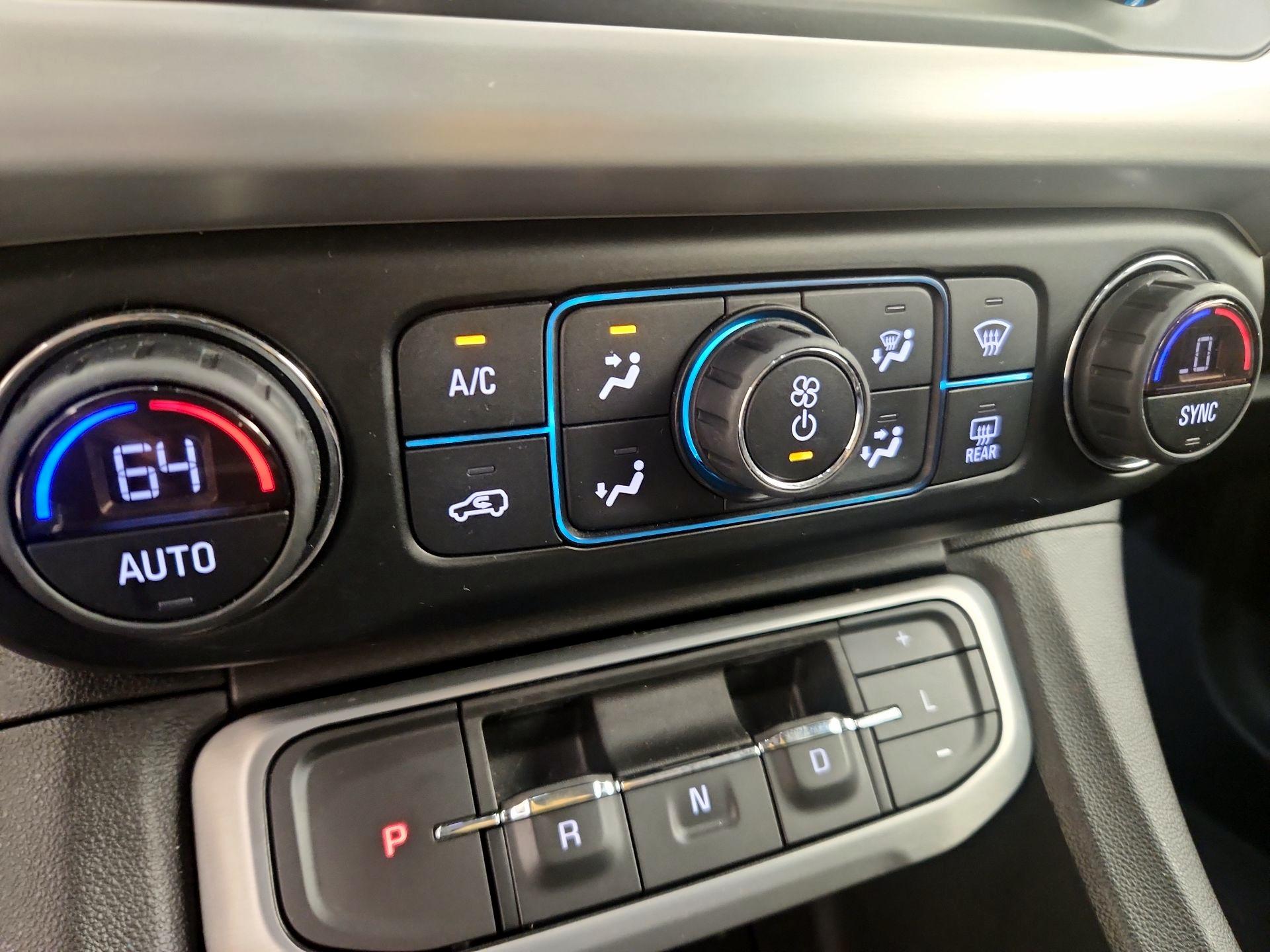 Thumbnail: 2021 GMC Acadia - 17