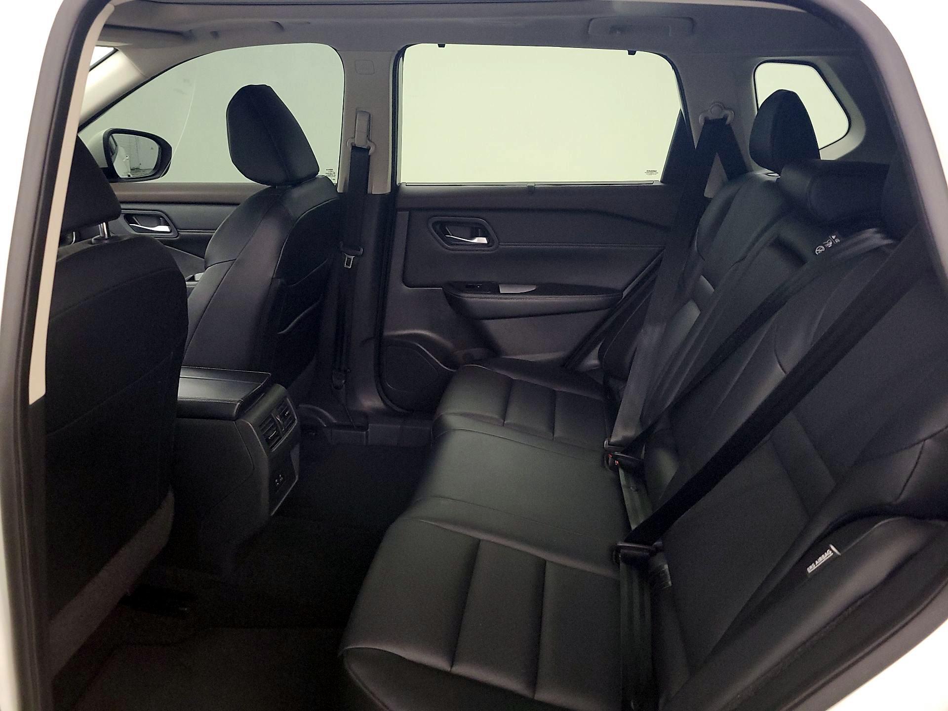 Thumbnail: 2023 Nissan Rogue - 20