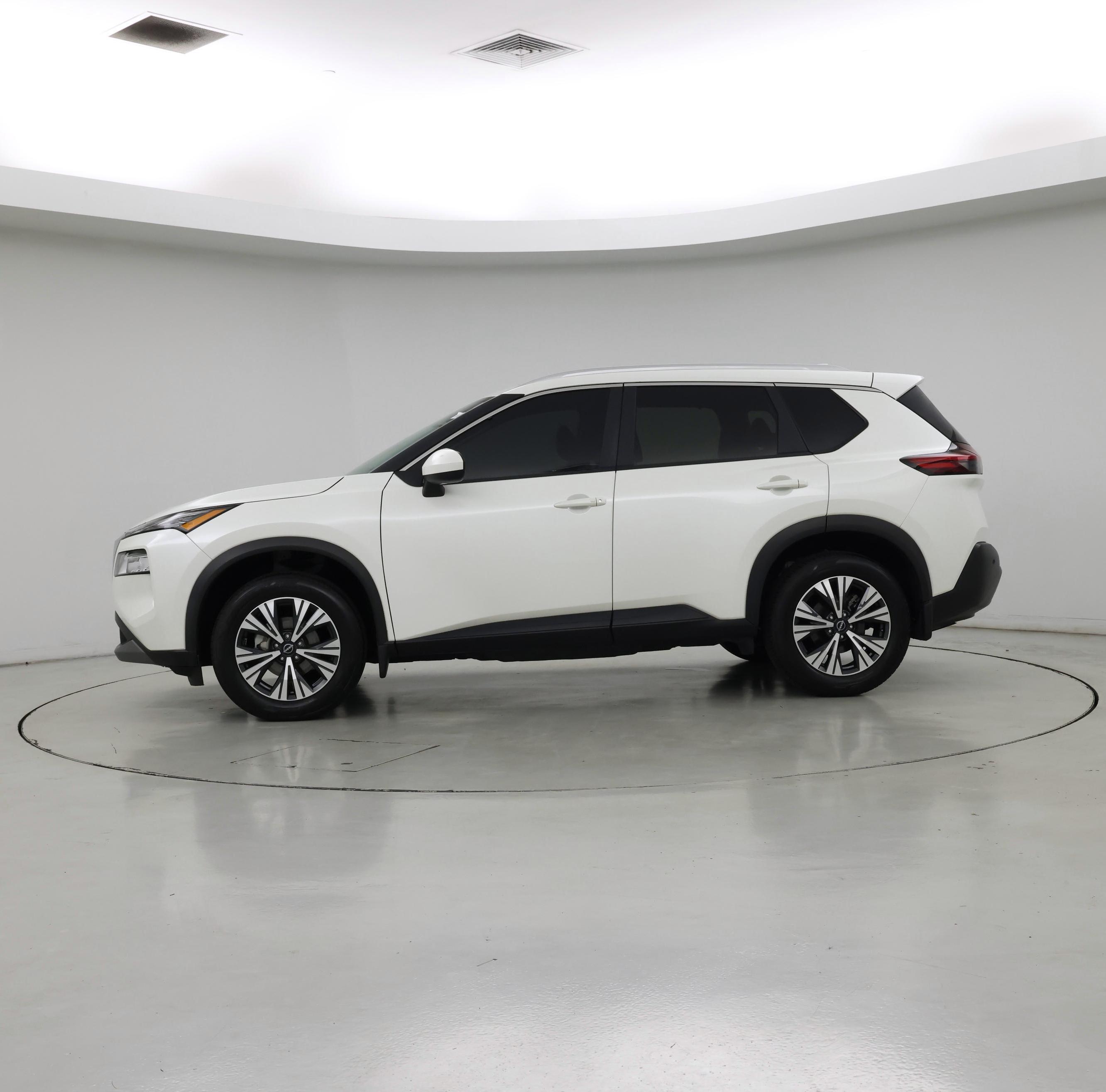 Thumbnail: 2023 Nissan Rogue - 3