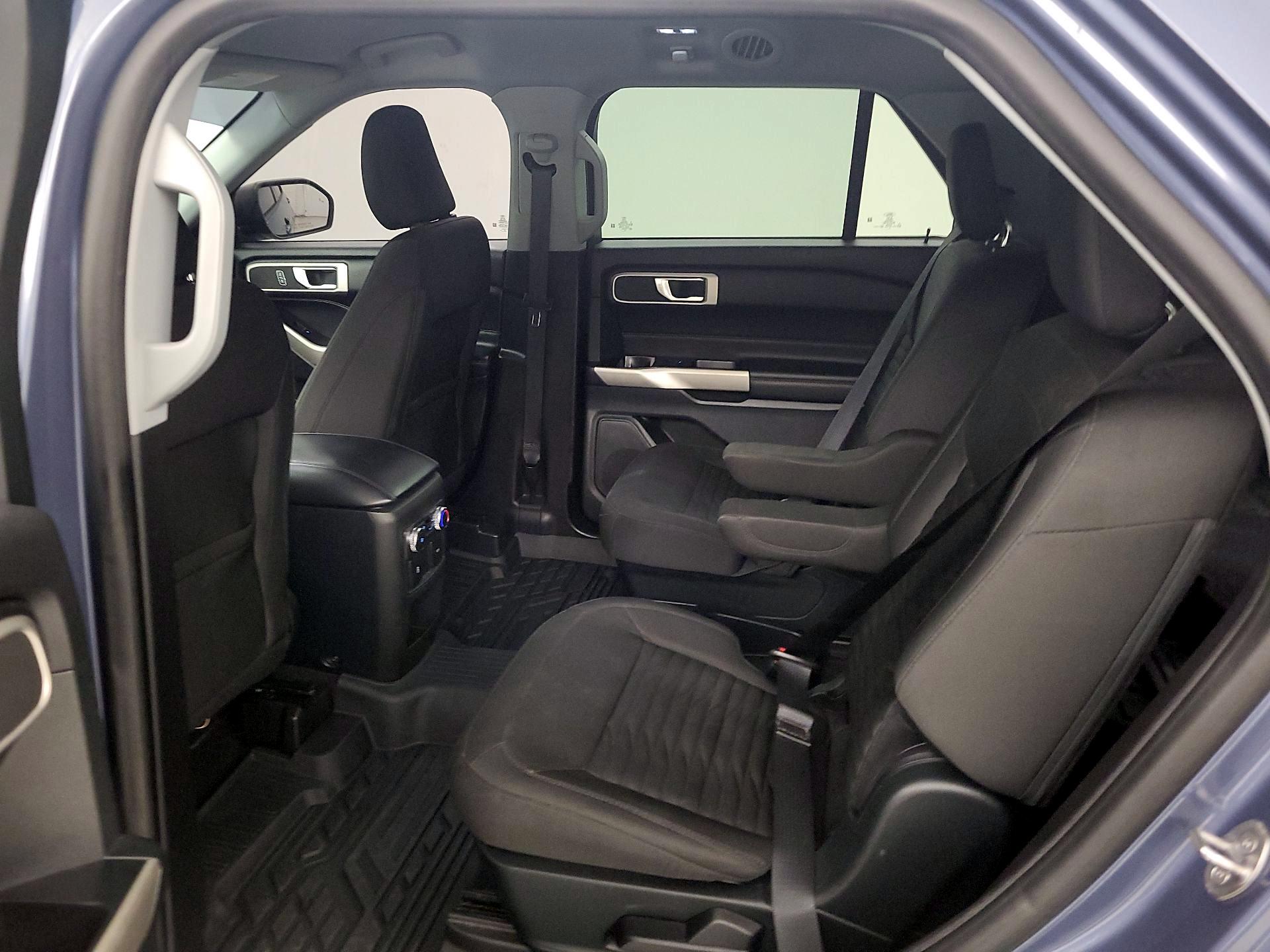Thumbnail: 2021 Ford Explorer - 19