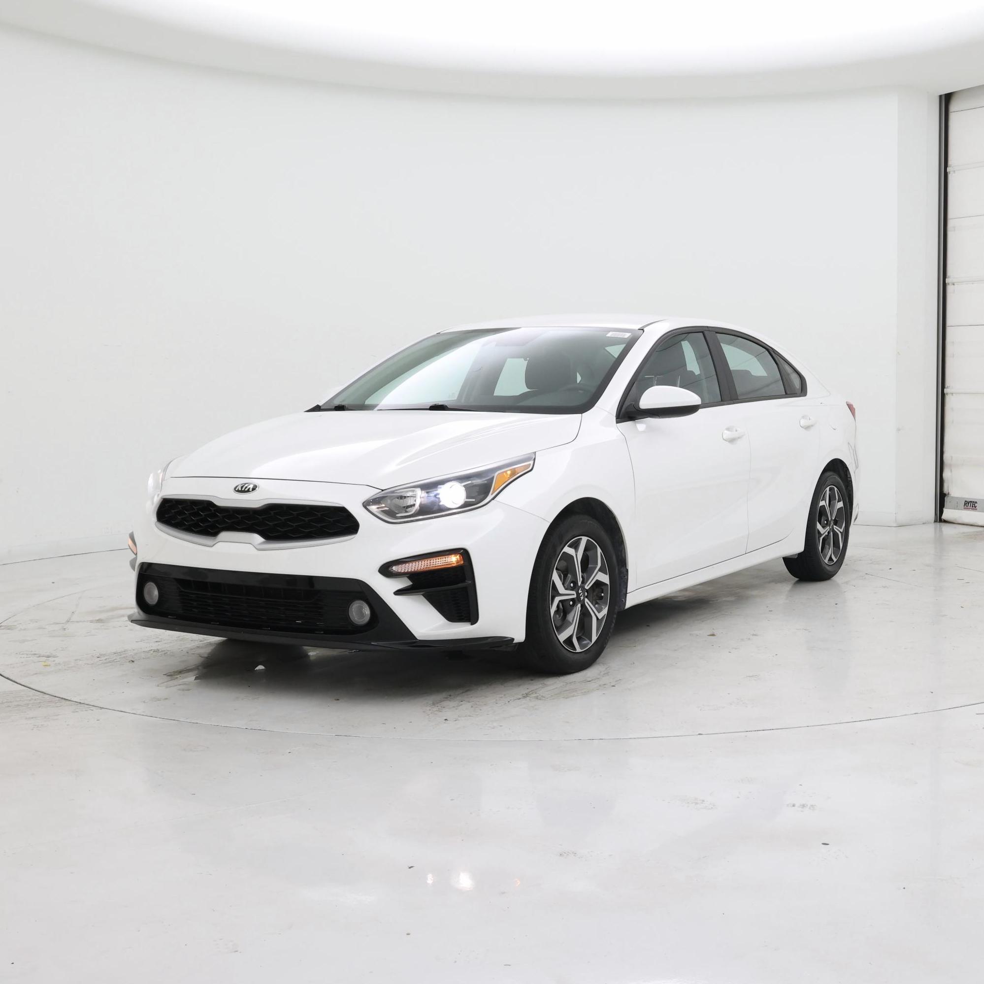 Thumbnail: 2021 Kia Forte - 4