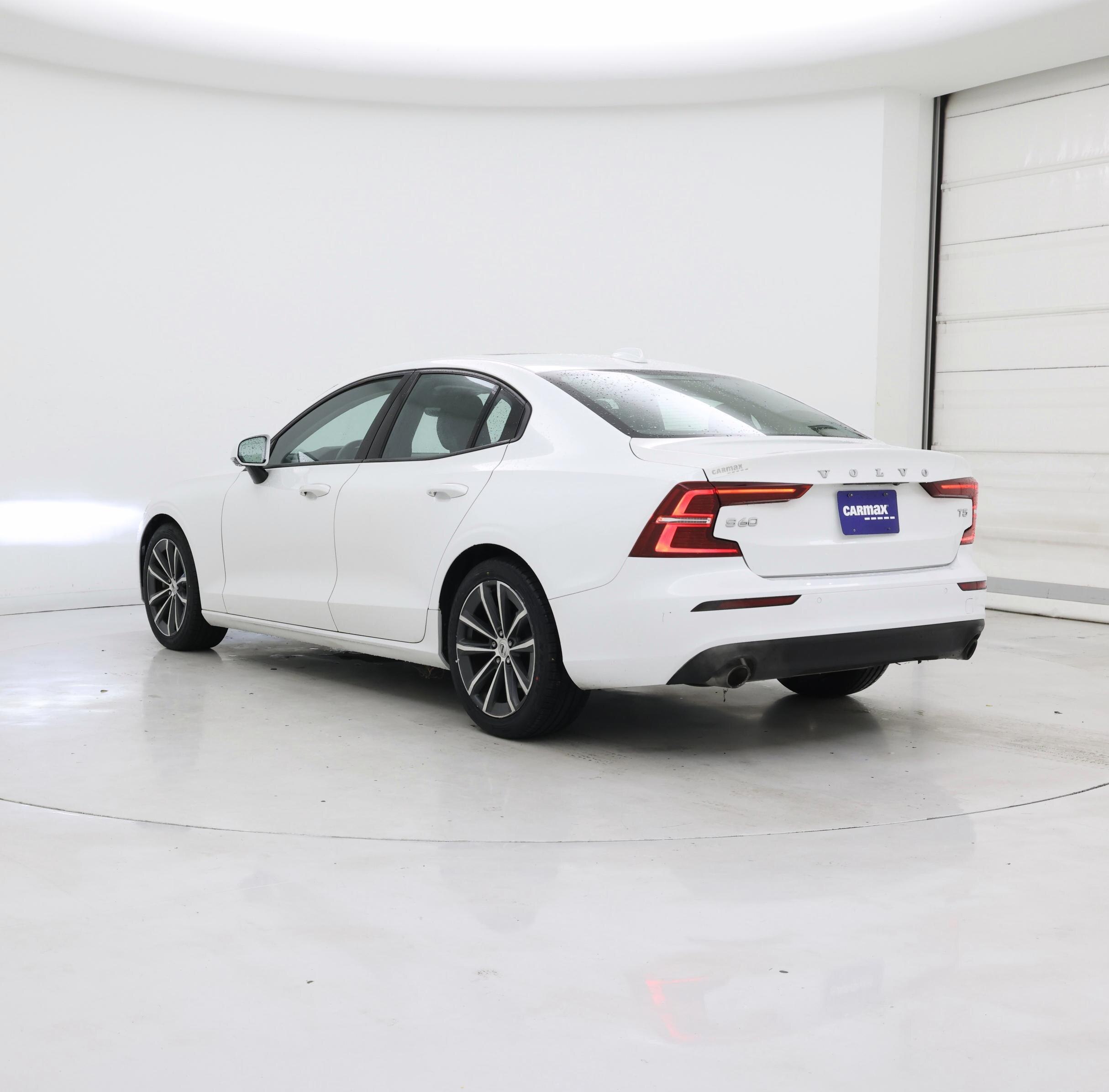 Thumbnail: 2021 Volvo S60 - 2