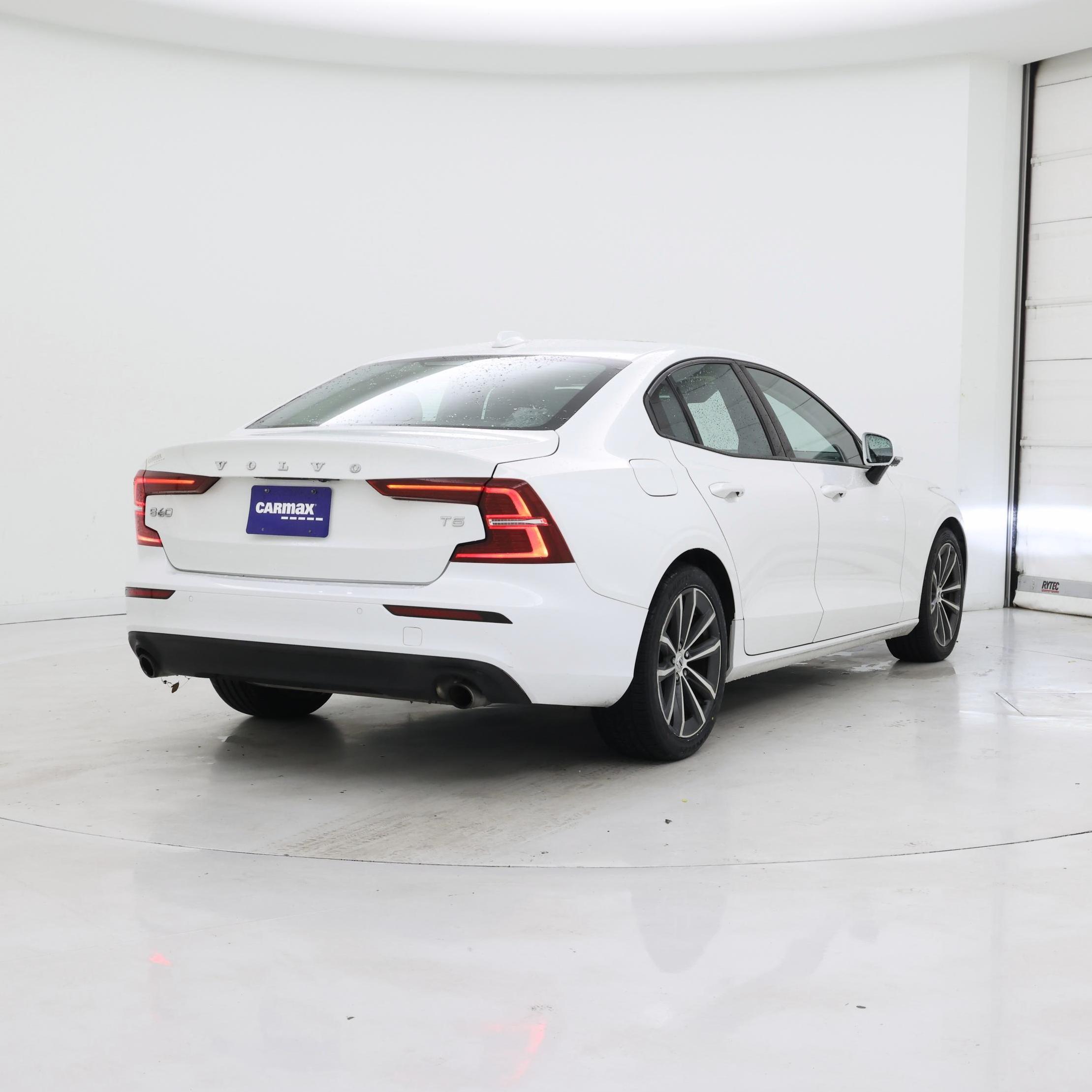 Thumbnail: 2021 Volvo S60 - 8