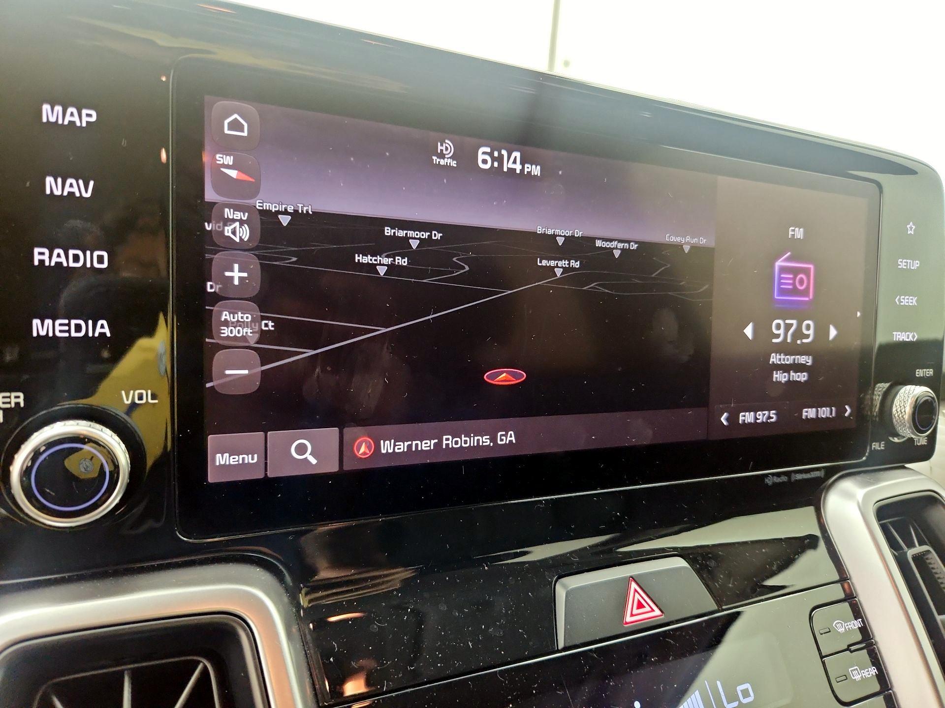 Thumbnail: 2022 Kia Sorento - 14