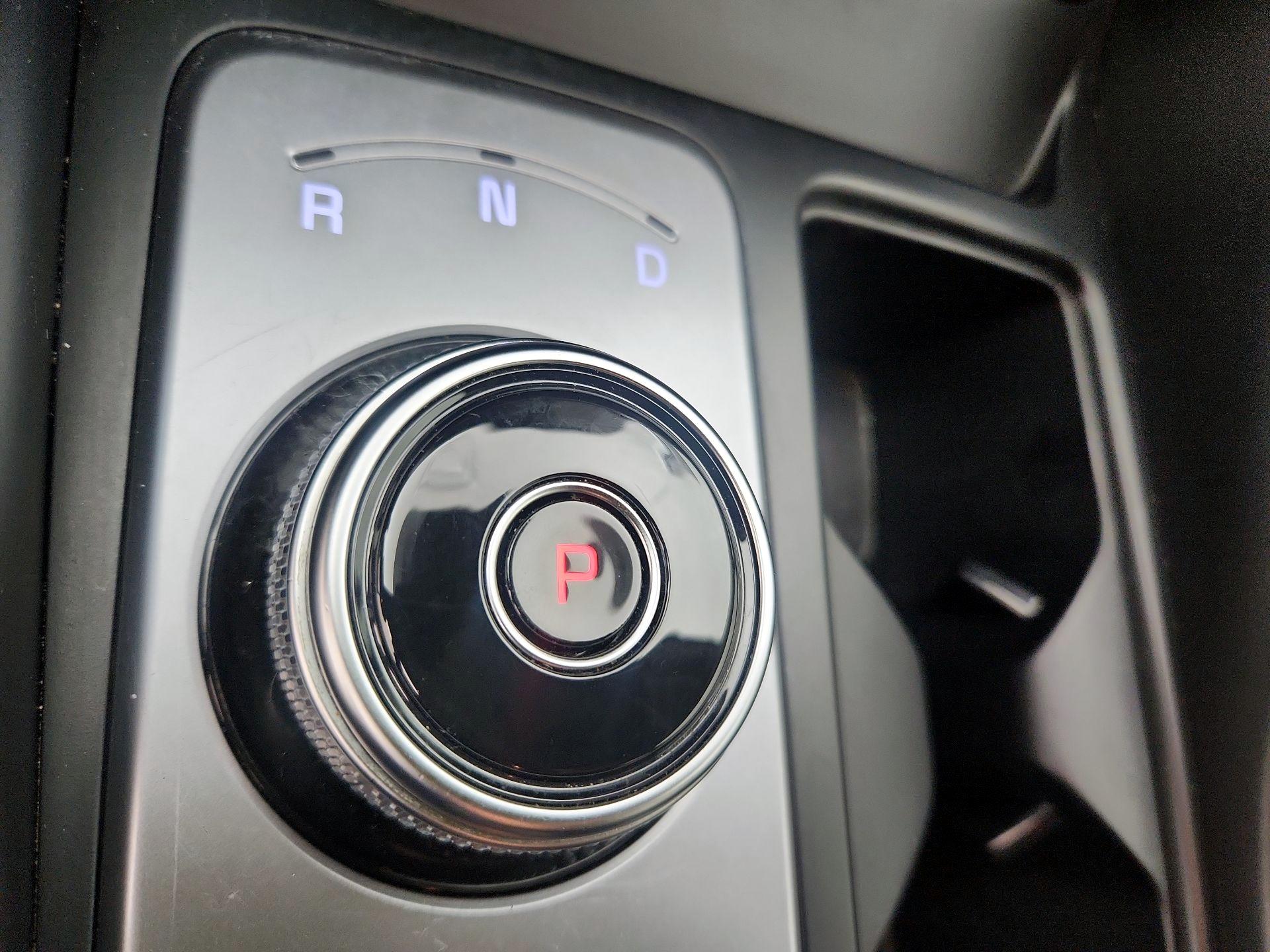 Thumbnail: 2022 Kia Sorento - 18