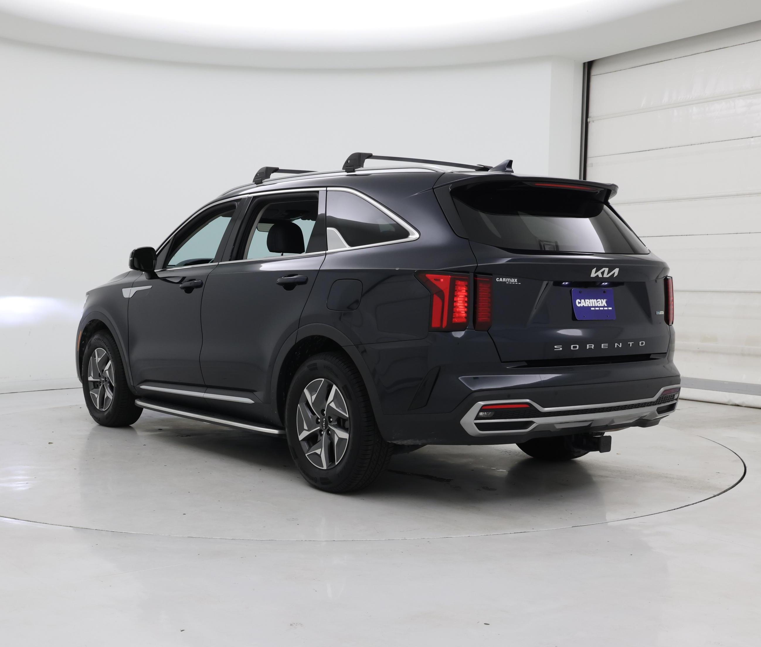 Thumbnail: 2022 Kia Sorento - 2