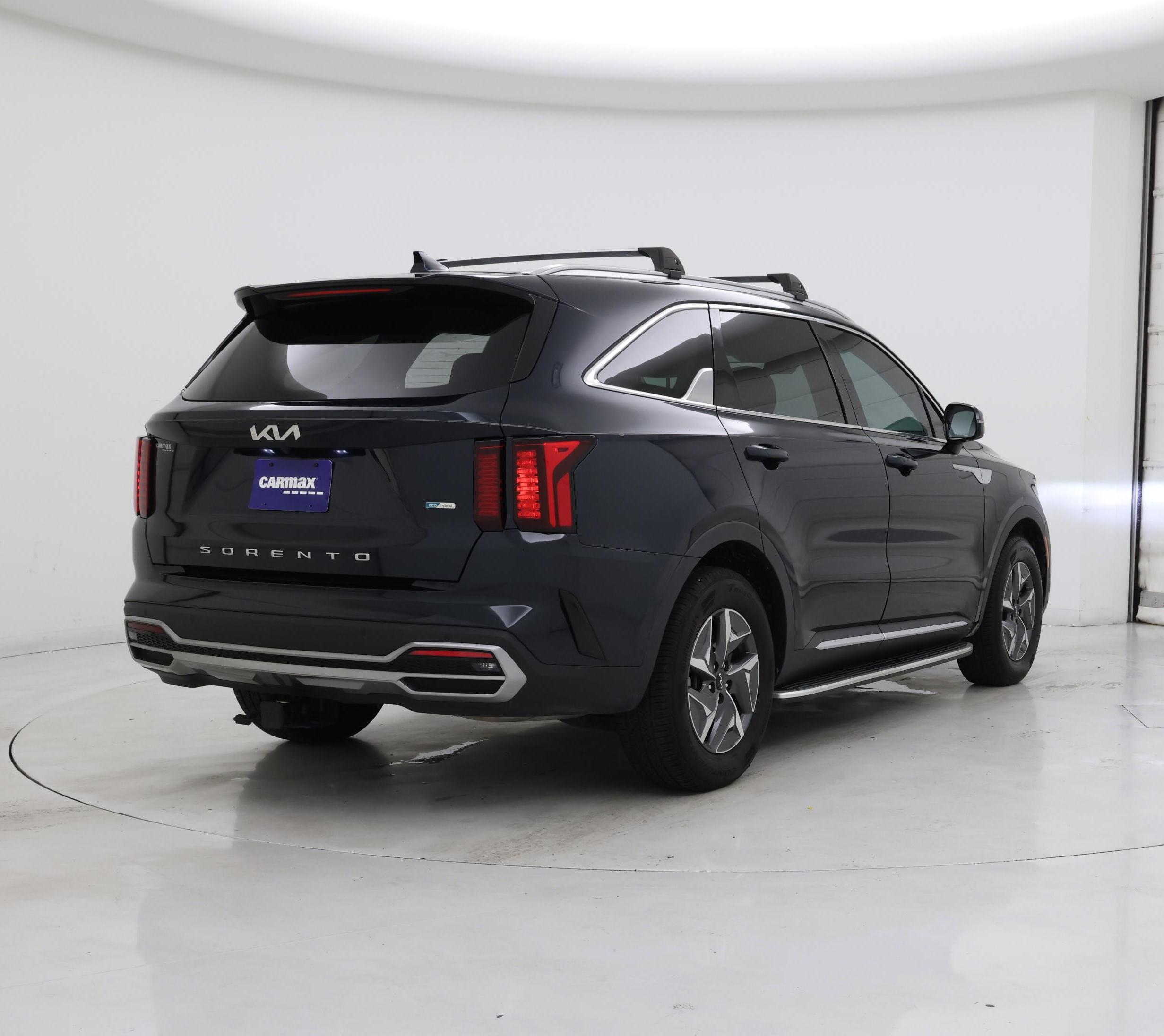 Thumbnail: 2022 Kia Sorento - 8