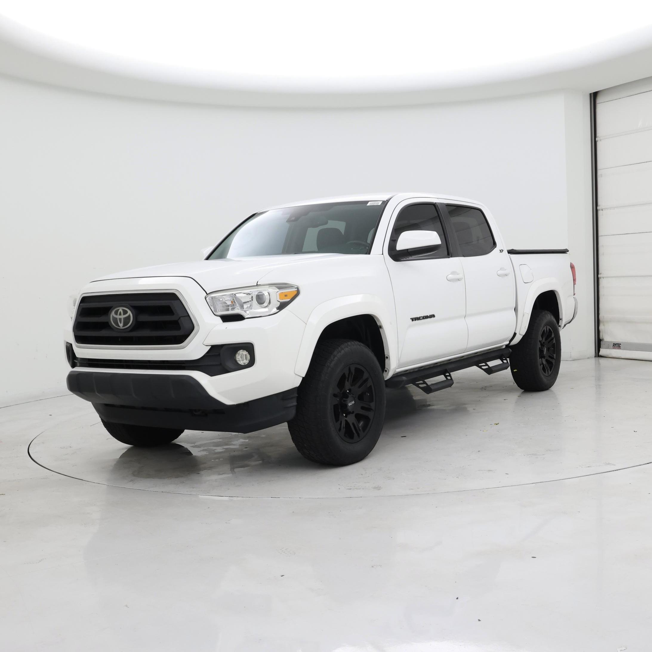 Thumbnail: 2020 Toyota Tacoma - 4