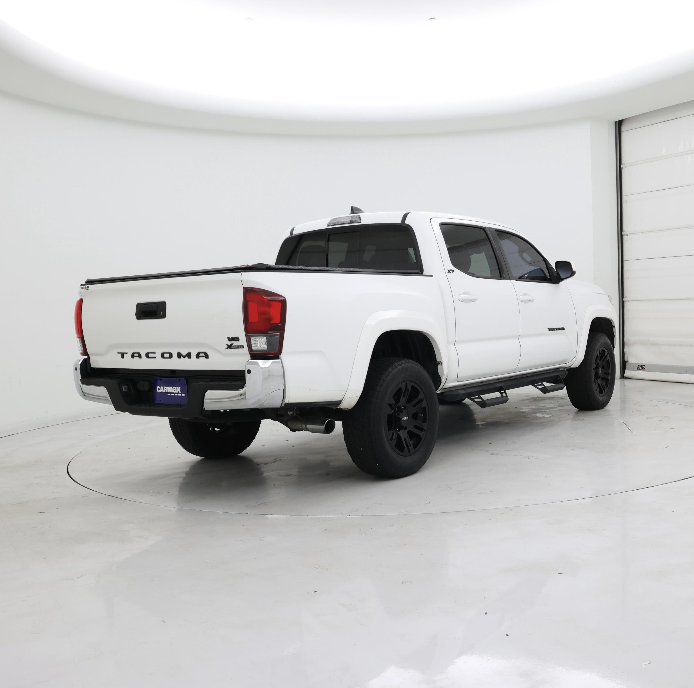 Thumbnail: 2020 Toyota Tacoma - 8
