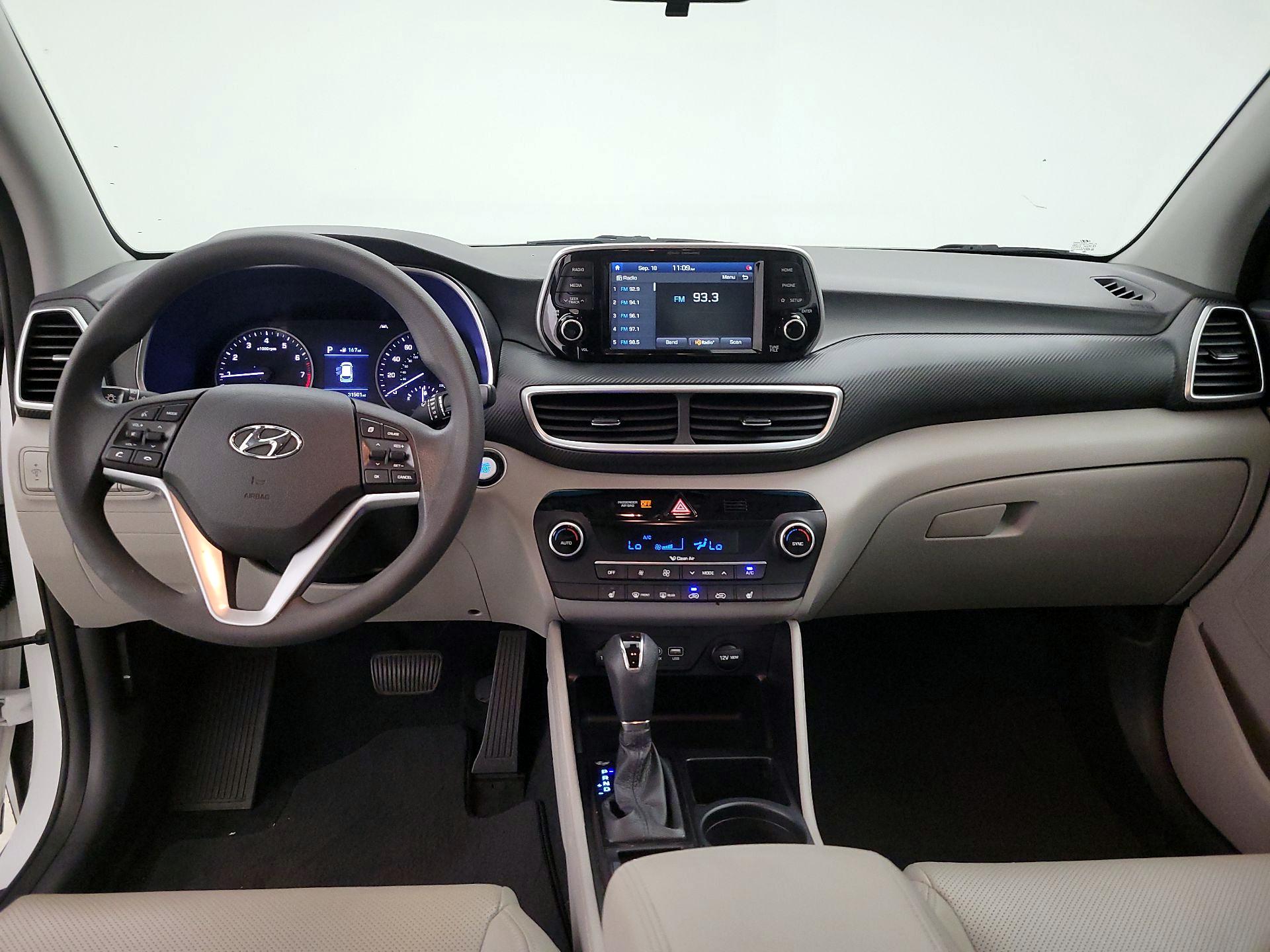 Thumbnail: 2020 Hyundai Tucson - 8