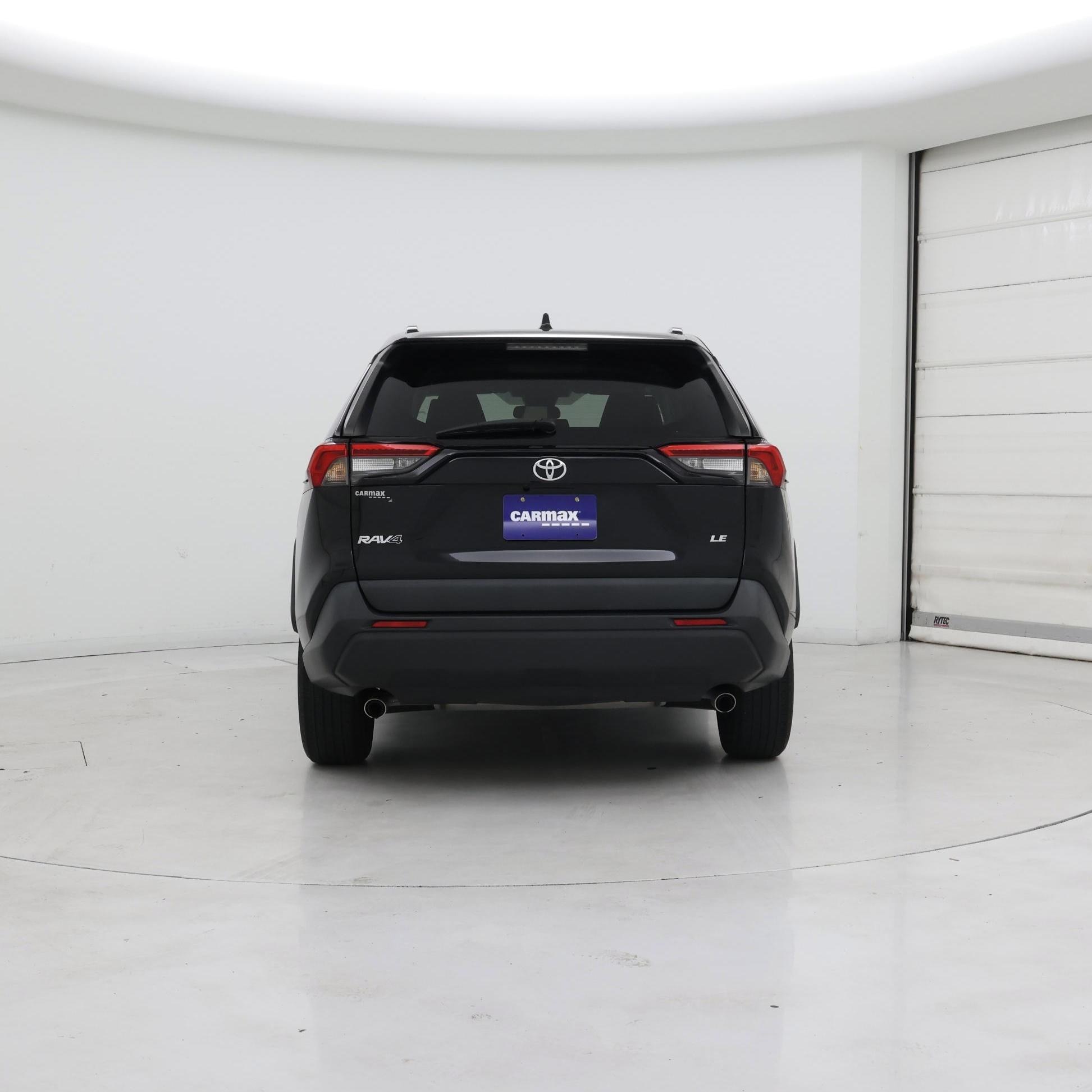 Thumbnail: 2021 Toyota RAV4 - 6