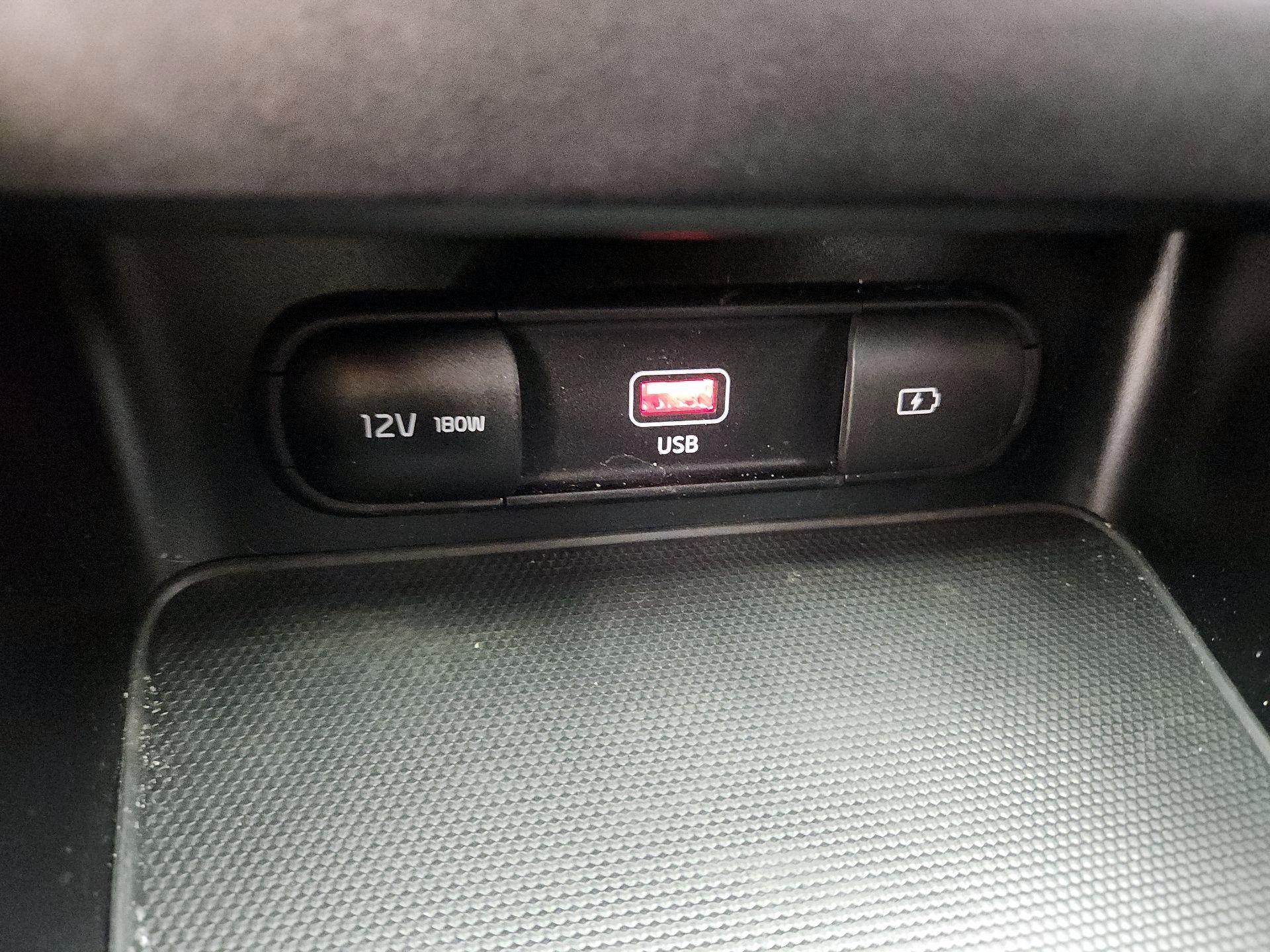 Thumbnail: 2023 Kia Forte - 19