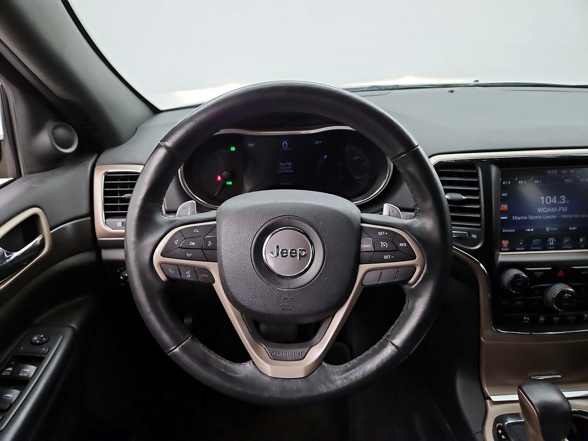 Thumbnail: 2017 Jeep Grand Cherokee - 10