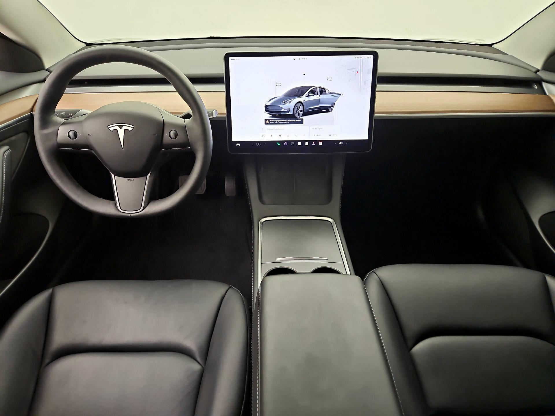 Thumbnail: 2023 Tesla Model 3 - 9