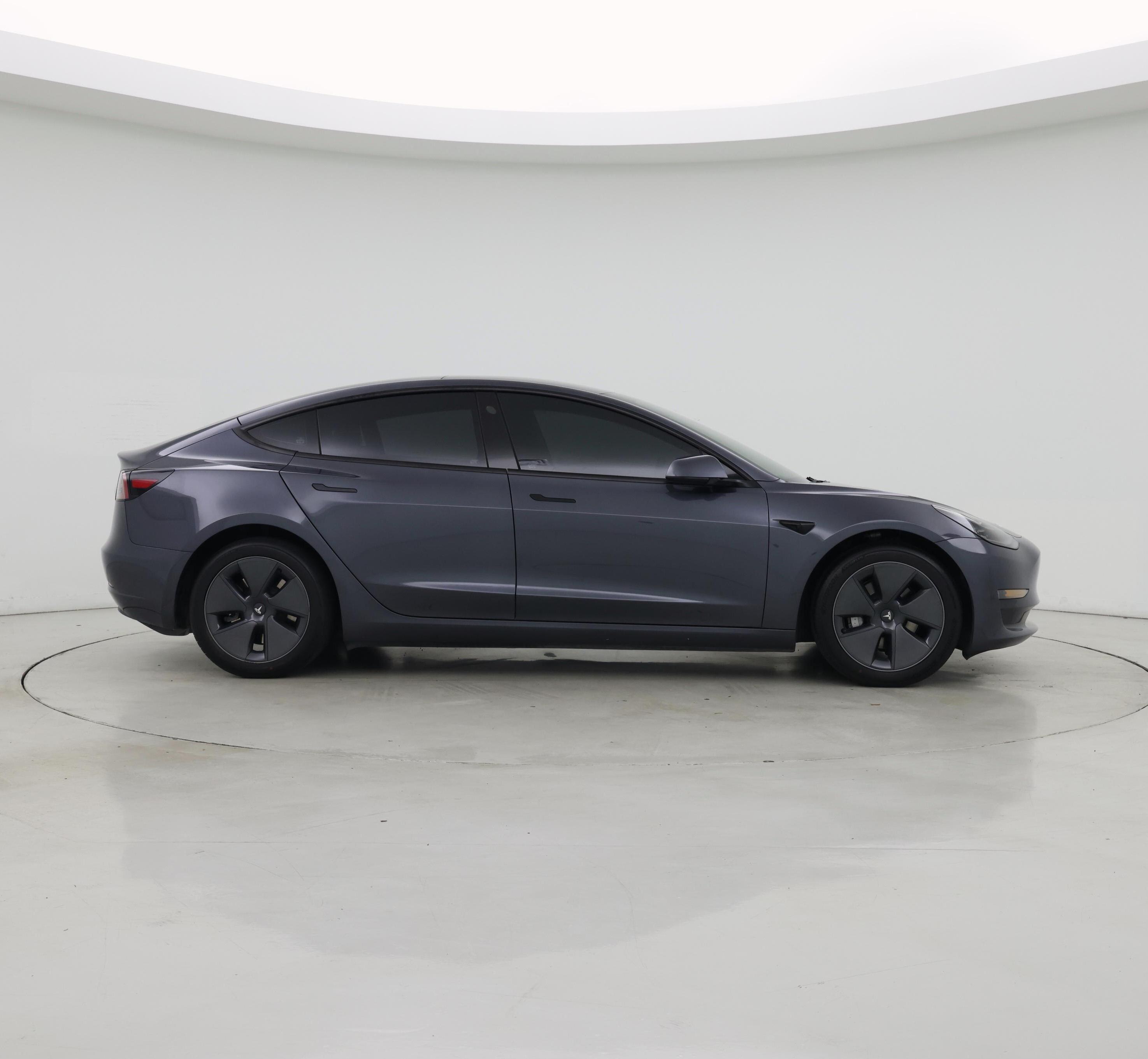 Thumbnail: 2023 Tesla Model 3 - 7