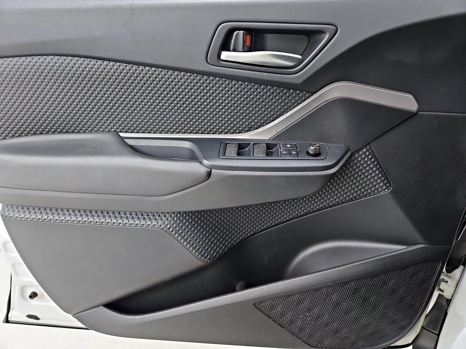 Thumbnail: 2020 Toyota C-HR - 12