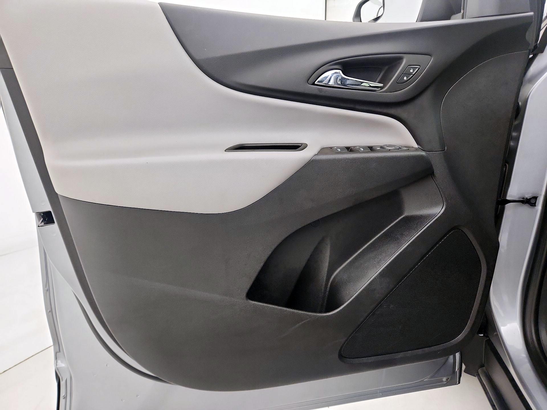Thumbnail: 2023 Chevrolet Equinox - 12