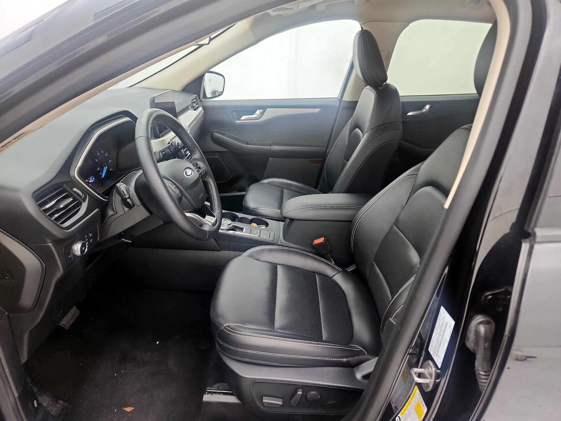 Thumbnail: 2020 Ford Escape - 11