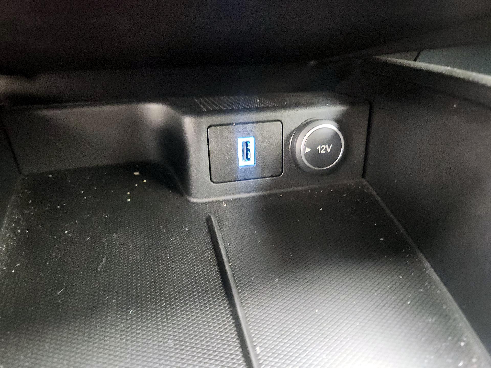 Thumbnail: 2020 Ford Escape - 18